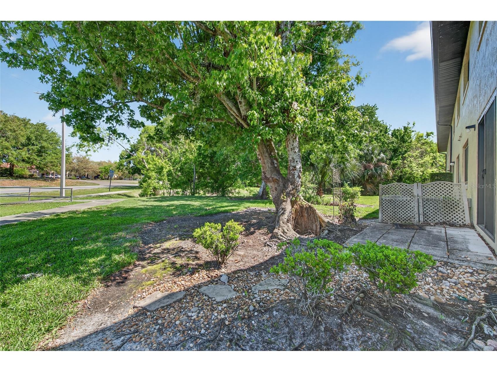 1601 Big Tree Road #101 South Daytona FL 32119 FC317165 image19