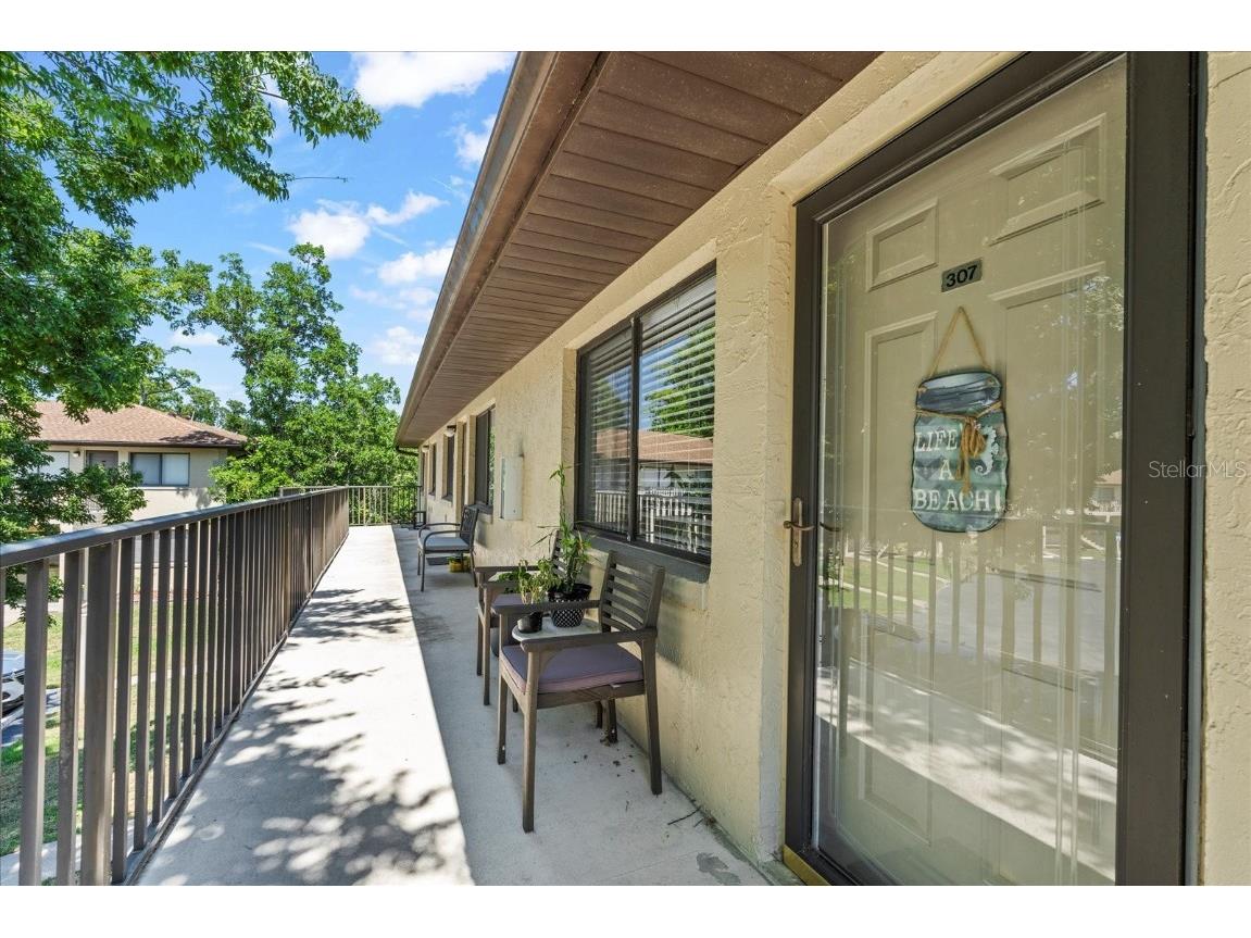 1601 Big Tree Road #307 South Daytona FL 32119 V4936664 image1