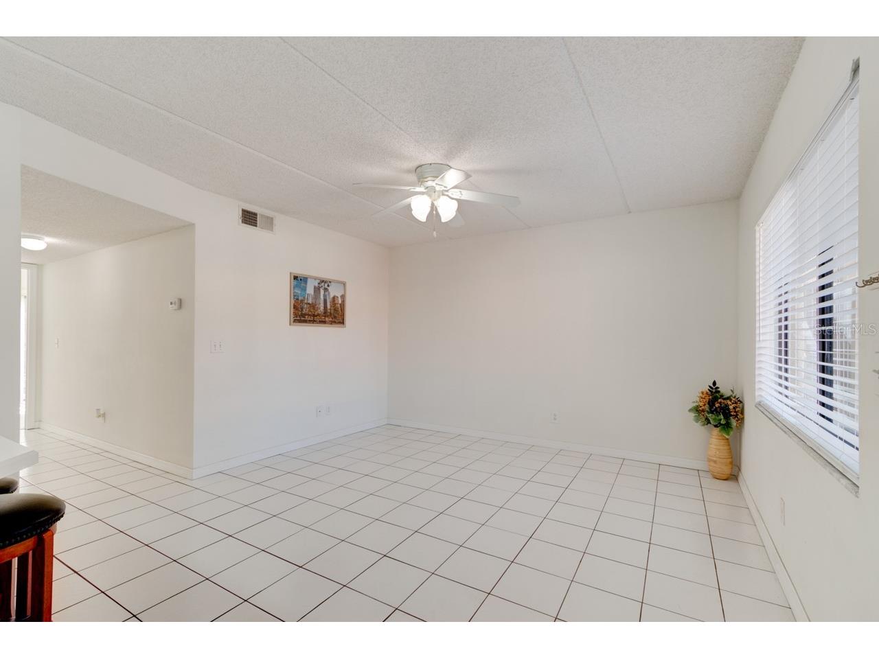 1601 Big Tree Road #902 South Daytona FL 32119 V4947221 image3