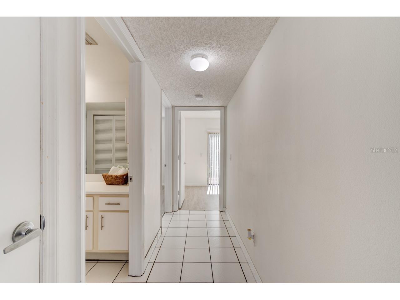 1601 Big Tree Road #902 South Daytona FL 32119 V4947221 image8