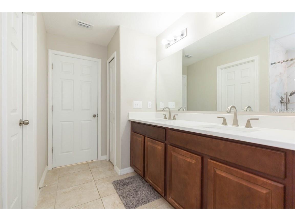 1601 Climbing Dayflower Drive Ruskin FL 33570 TB8440743 image36