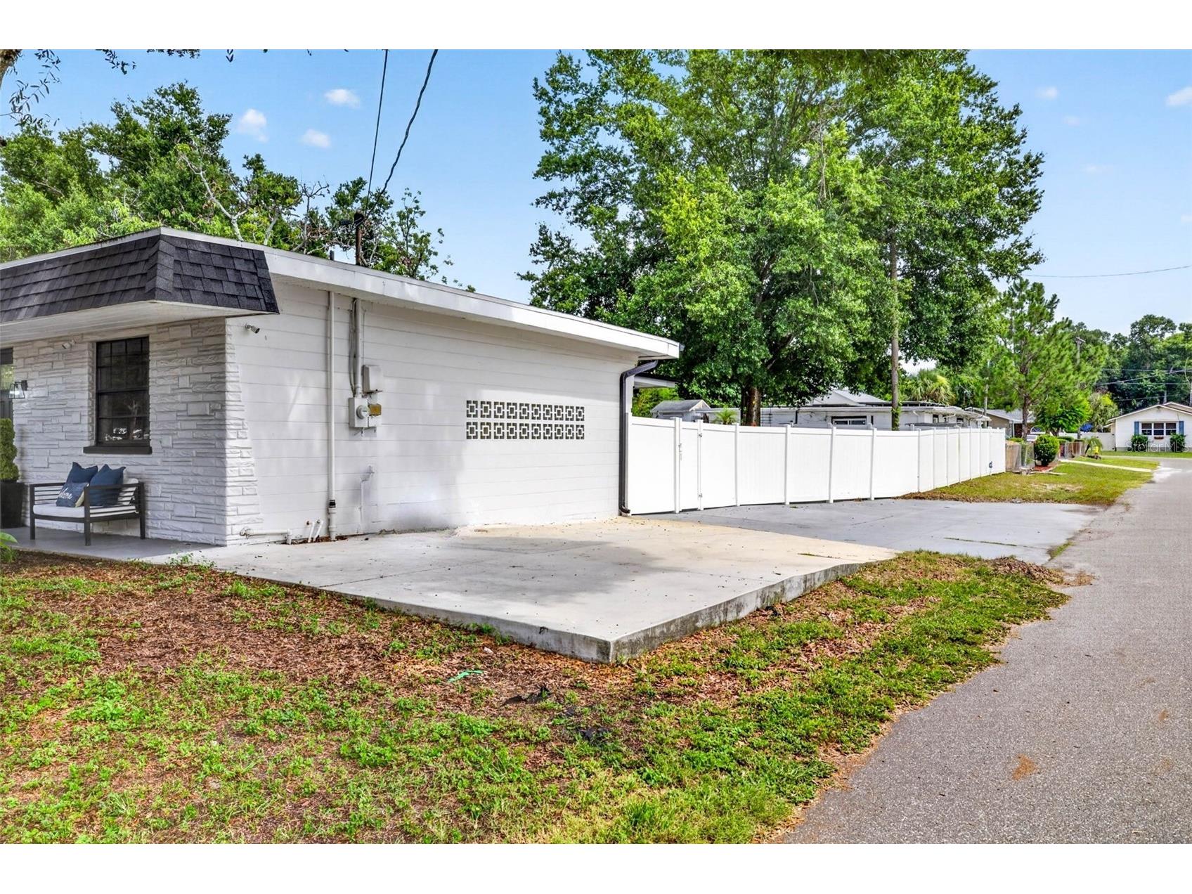 1601 E Paris Street Tampa FL 33610 TB8517640 image64