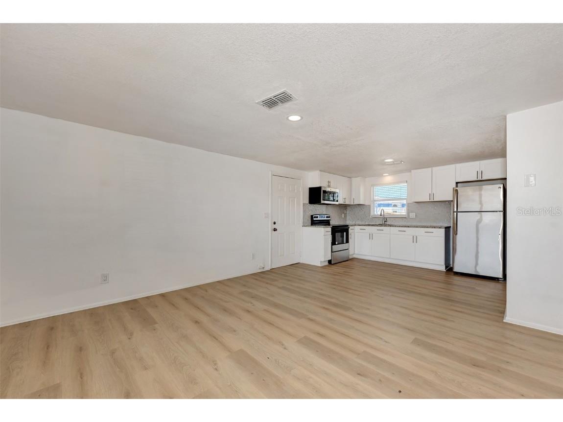 1601 Faust Drive #B Englewood FL 34224 TB8448934 image16