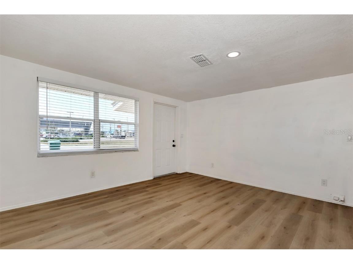 1601 Faust Drive #B Englewood FL 34224 TB8448934 image17