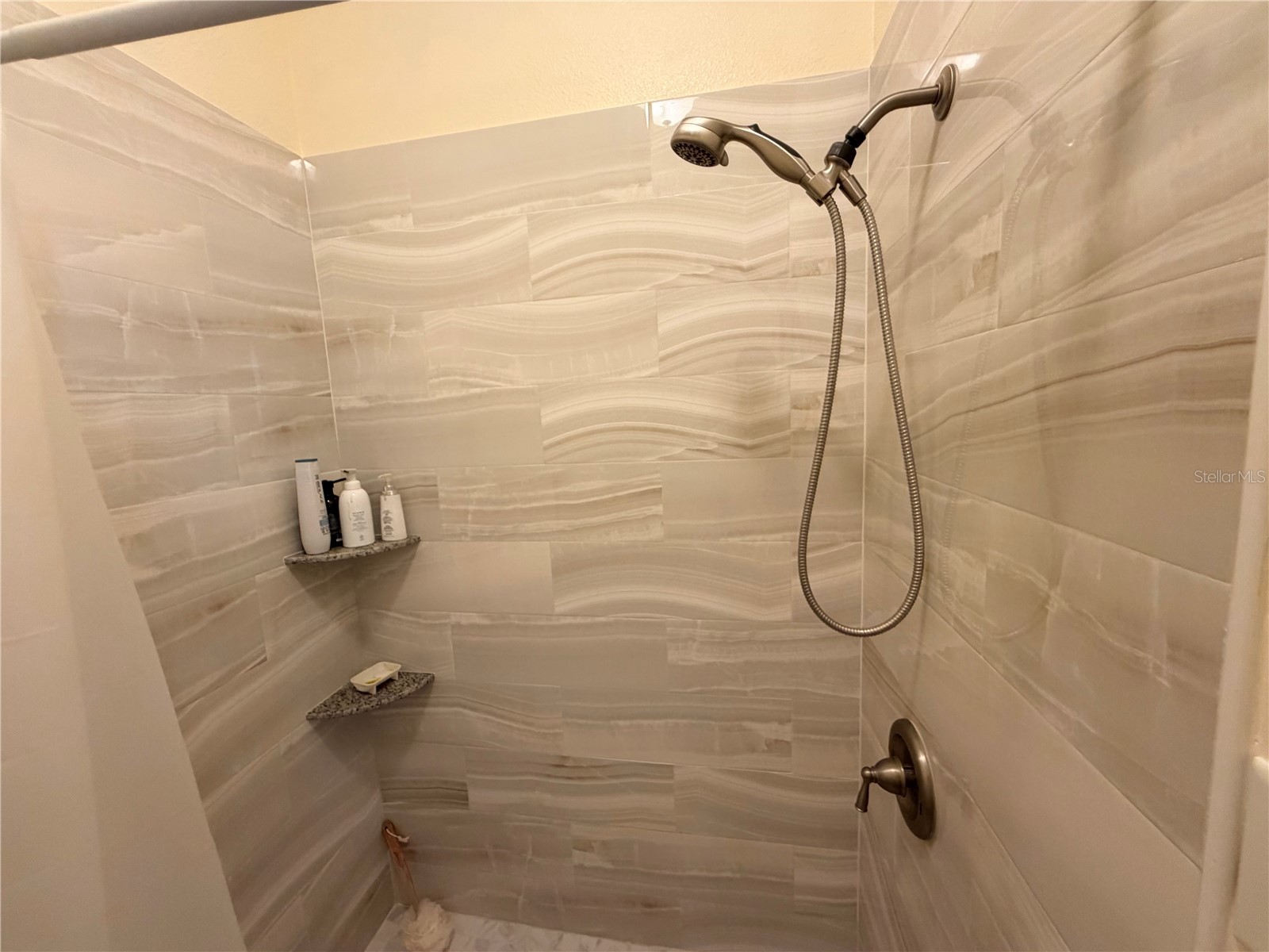 1601 Mohegan Boulevard Kissimmee FL 34744 O6413325 image23