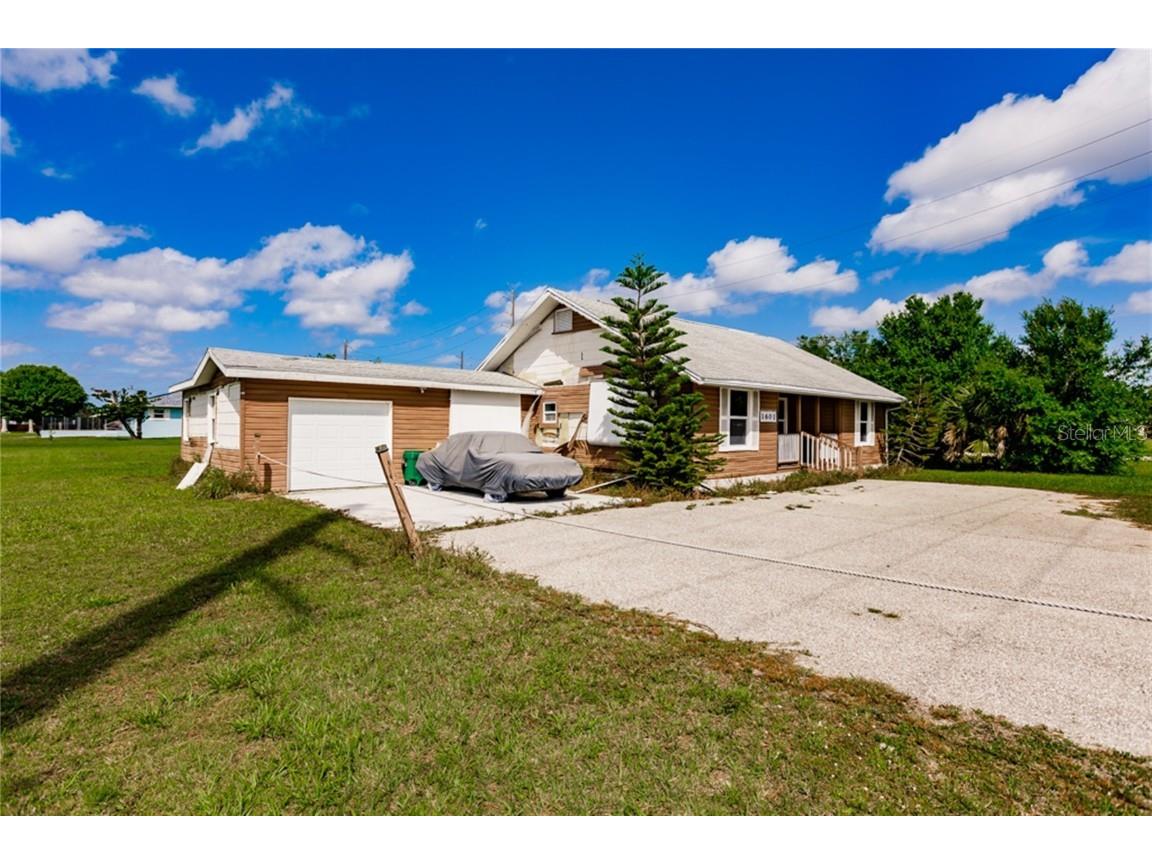 1601 Narranja Street Punta Gorda FL 33950 C7490018 image1