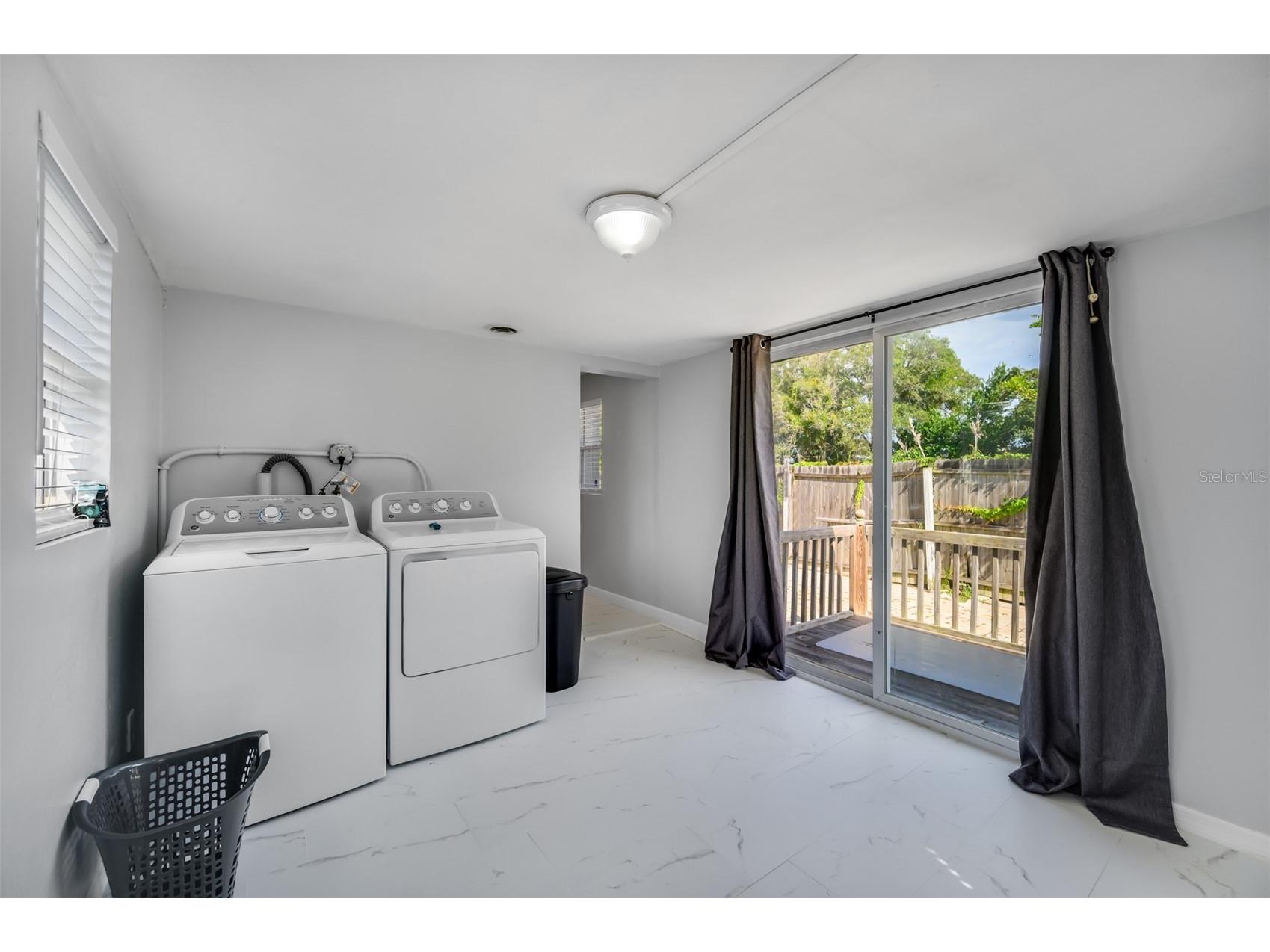1601 Palm Way Largo FL 33771 TB8494558 image14