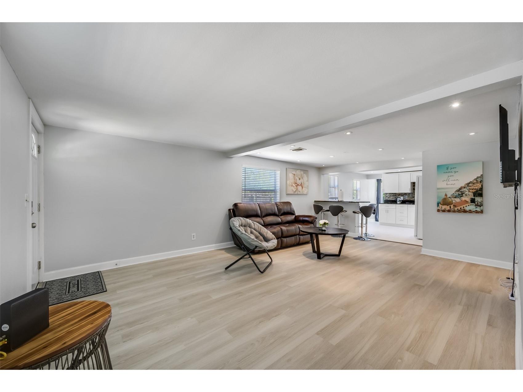1601 Palm Way Largo FL 33771 TB8494558 image7