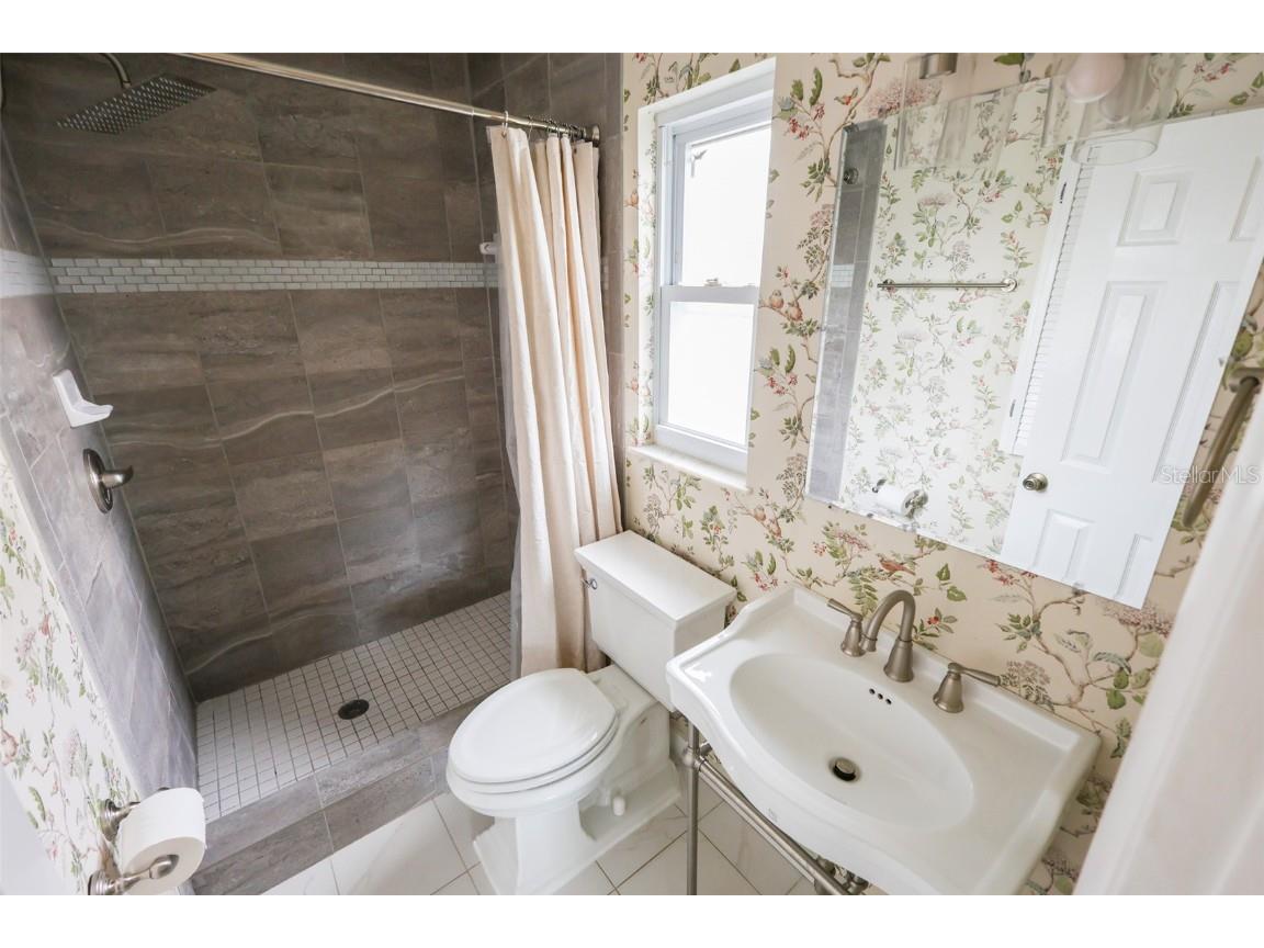 1601 Palmwood Drive Clearwater FL 33756 TB8461225 image13