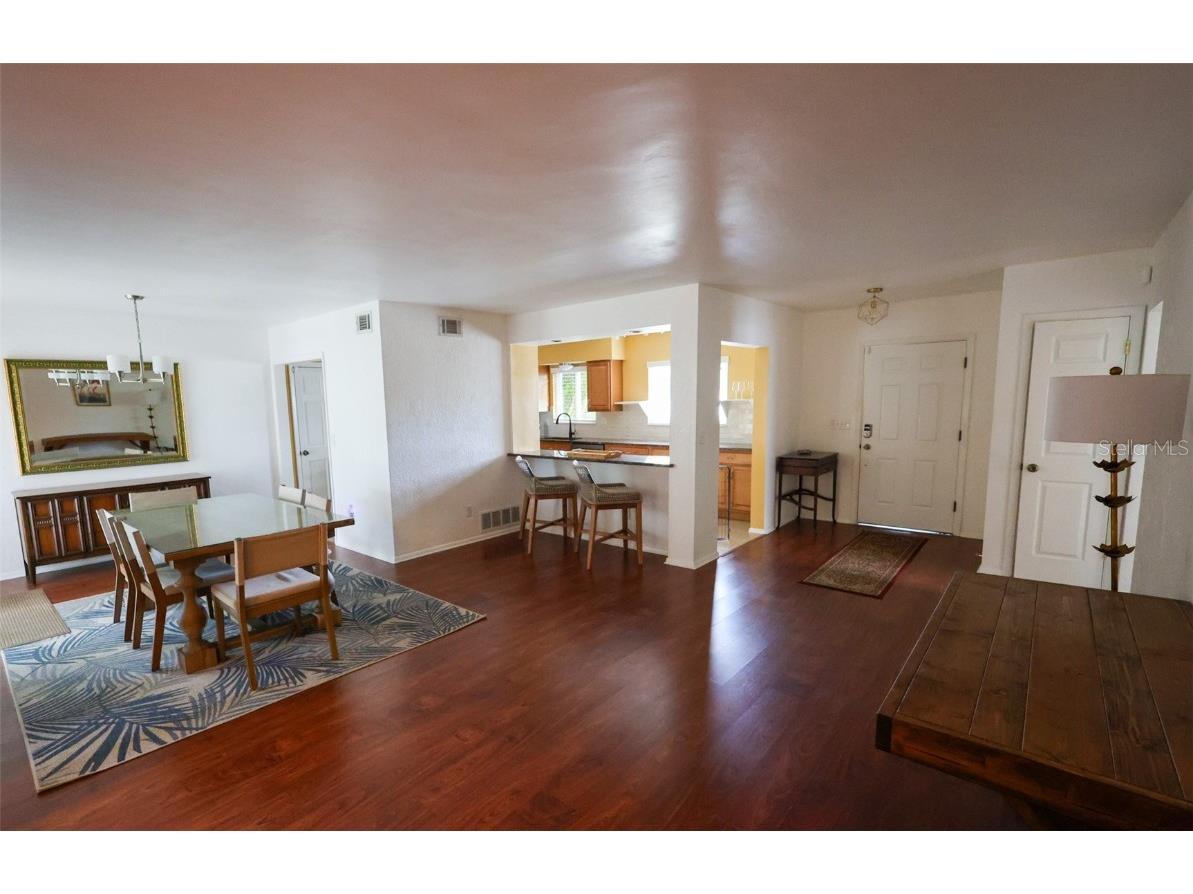 1601 Palmwood Drive Clearwater FL 33756 TB8461225 image6