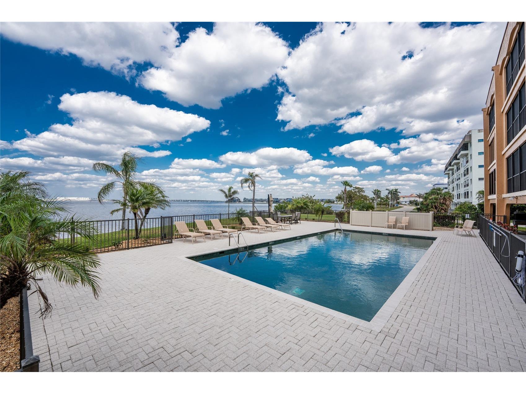 1601 Park Beach Circle #6/116 Punta Gorda FL 33950 - CHARLOTTE HARBOR C7523726 image3