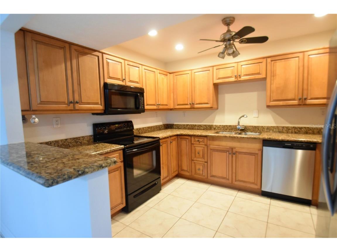 1601 Pelican Point Drive #HA215 Sarasota FL 34231 A4620984 image3