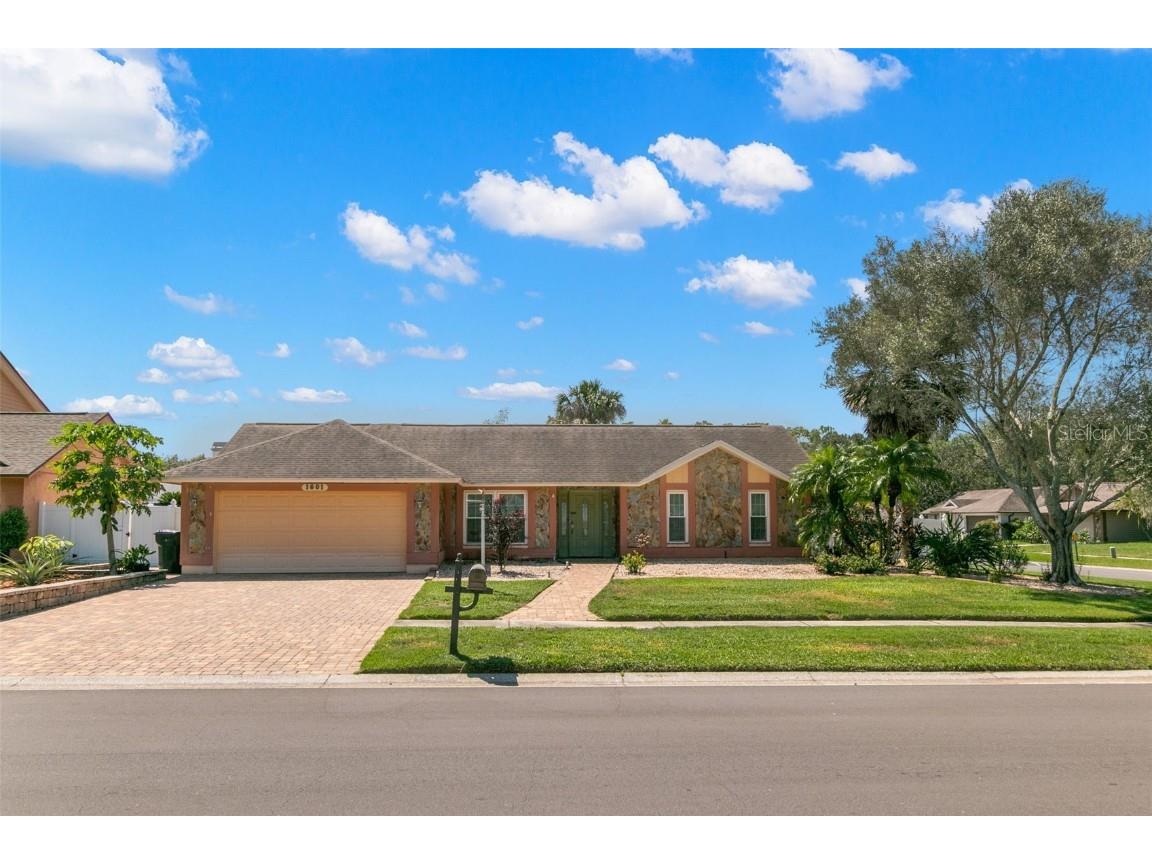 1601 Shady Leaf Drive Valrico FL 33596 O6227719 image1