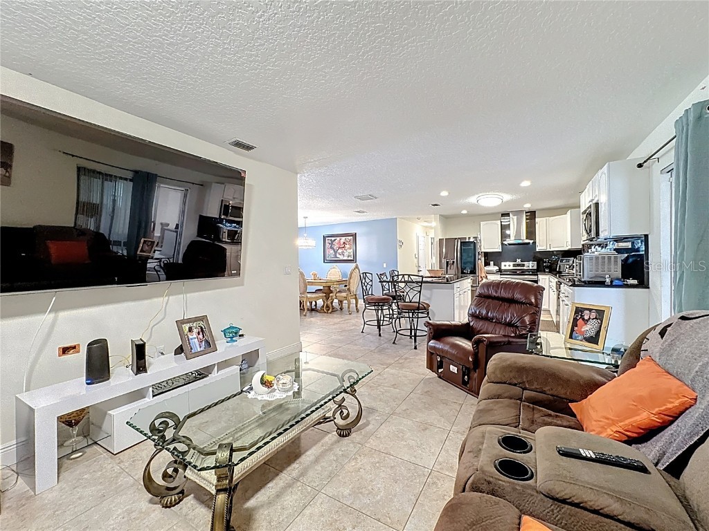 1601 Silversmith Place Orlando FL 32818 O6342445 image11