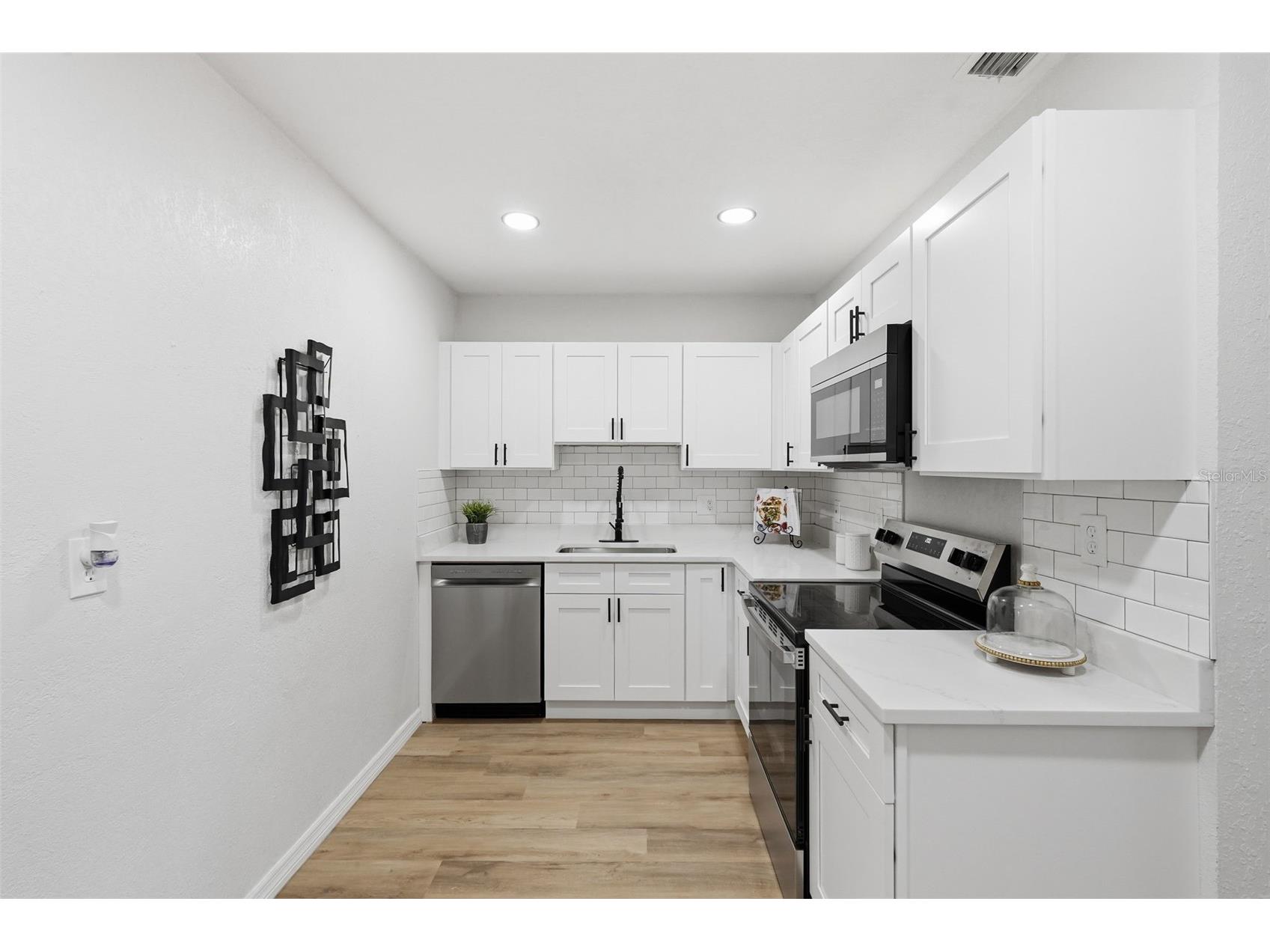 1601 Stevensons Drive Clearwater FL 33755 TB8500252 image11