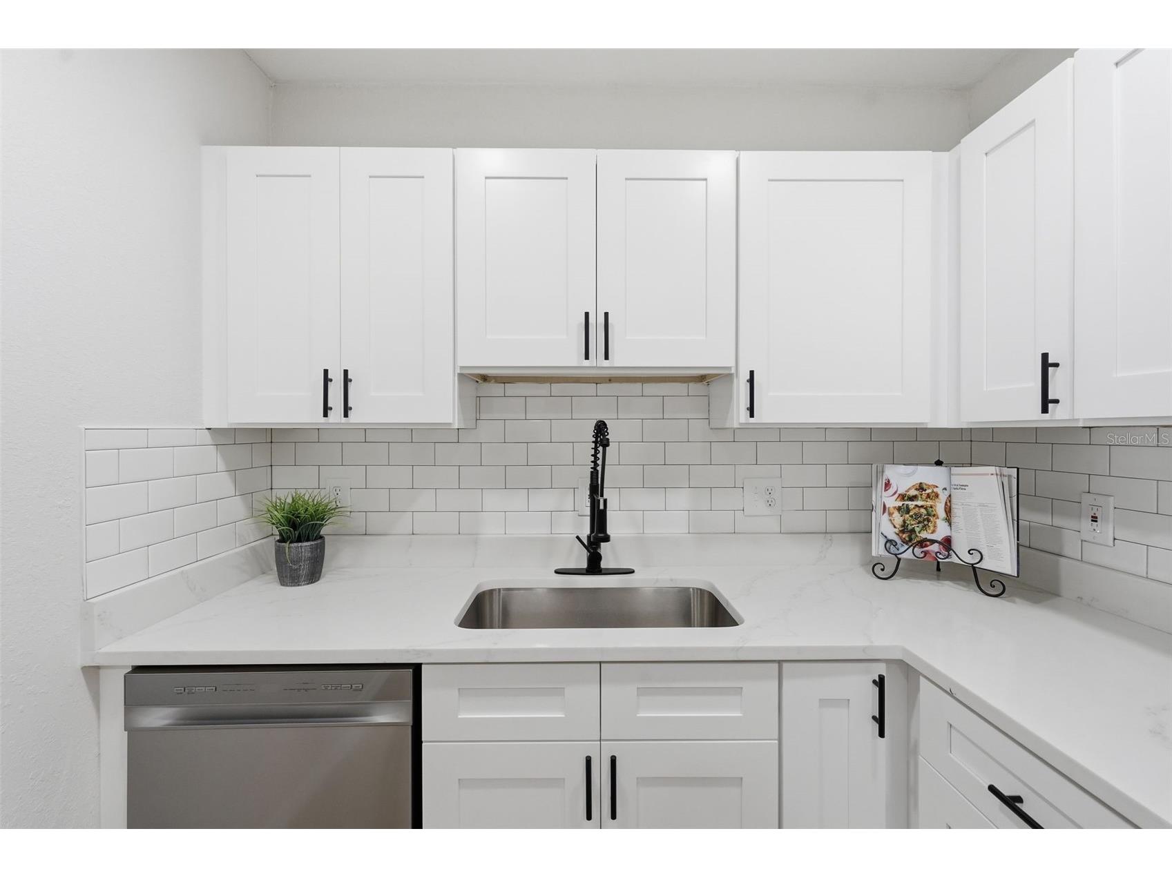 1601 Stevensons Drive Clearwater FL 33755 TB8500252 image13