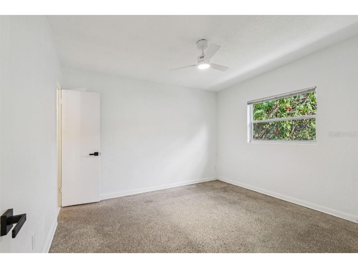 1601 Triangle Avenue Orlando FL 32806 O6363808 image19