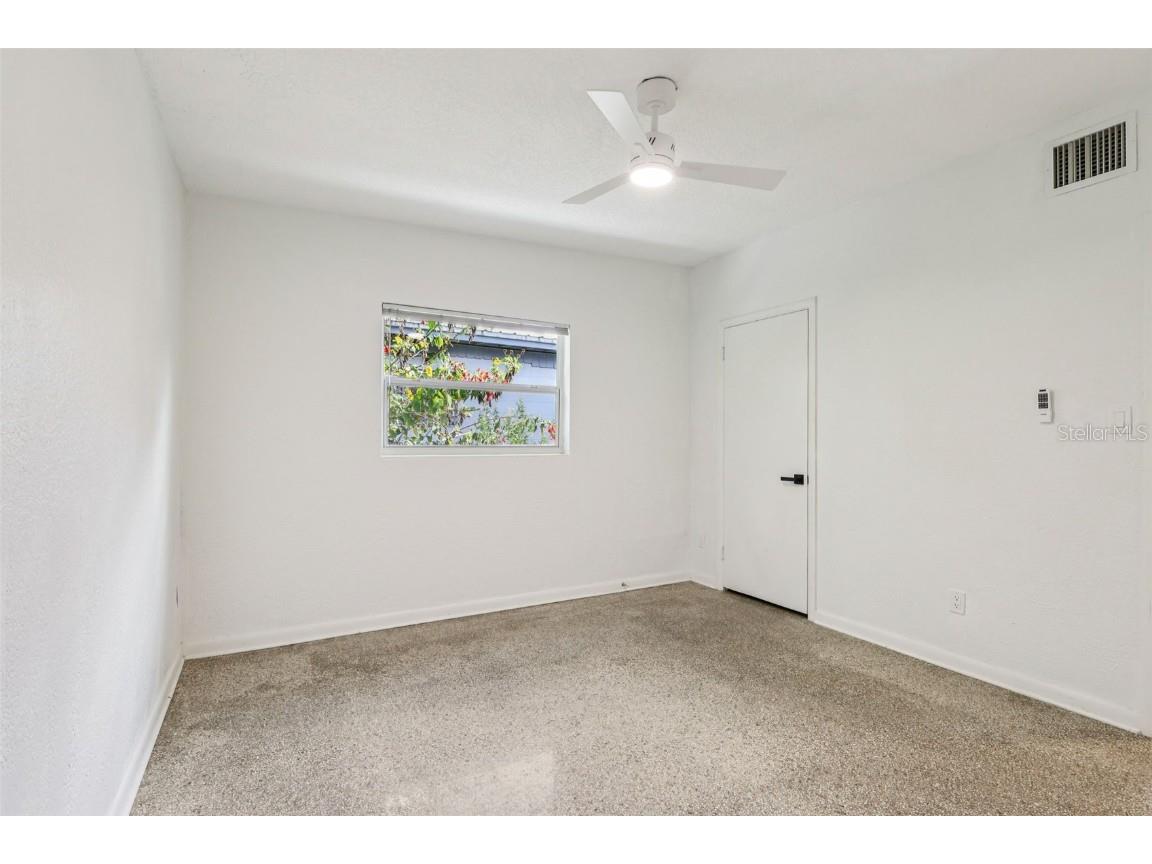 1601 Triangle Avenue Orlando FL 32806 O6363808 image20