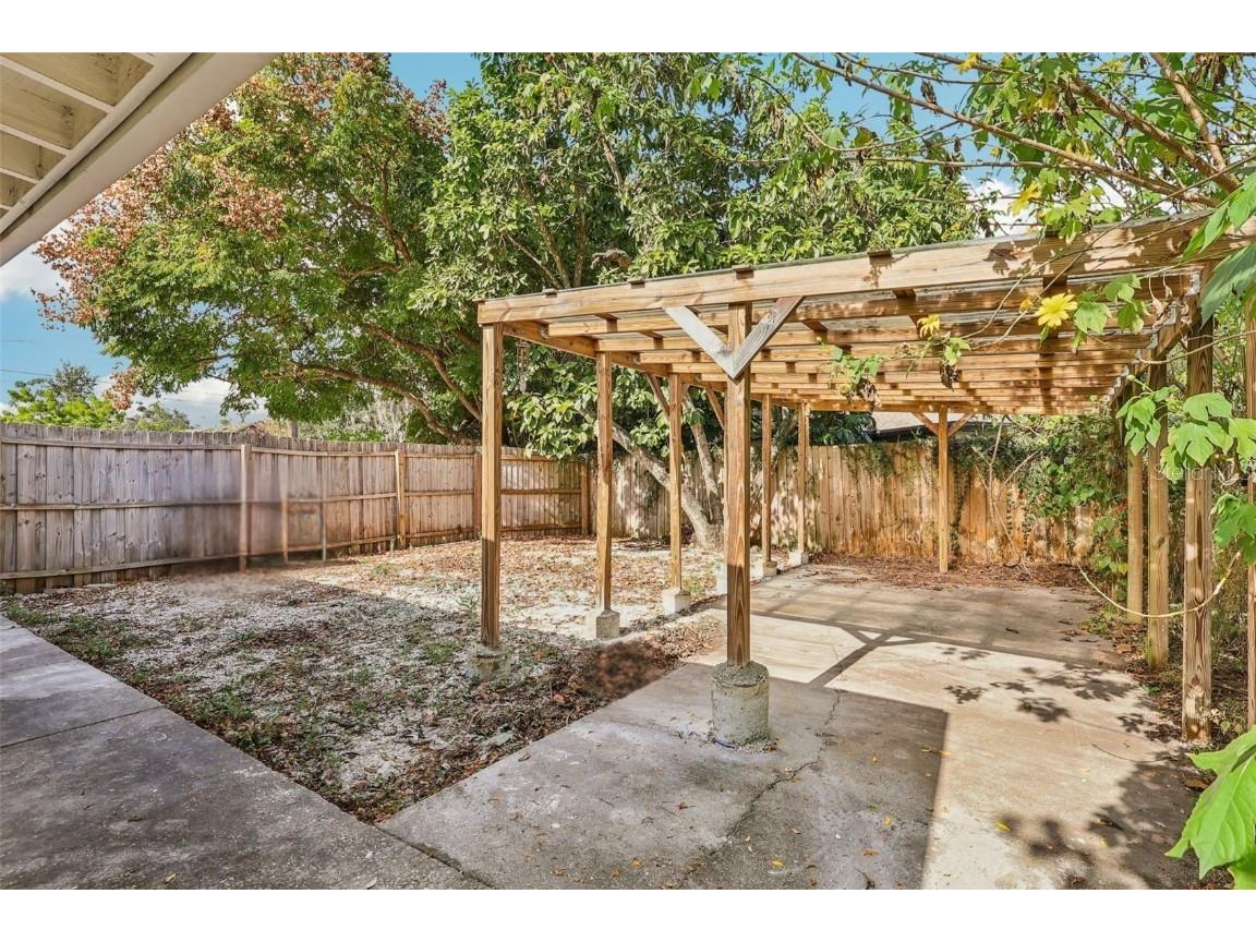 1601 Triangle Avenue Orlando FL 32806 O6363808 image28