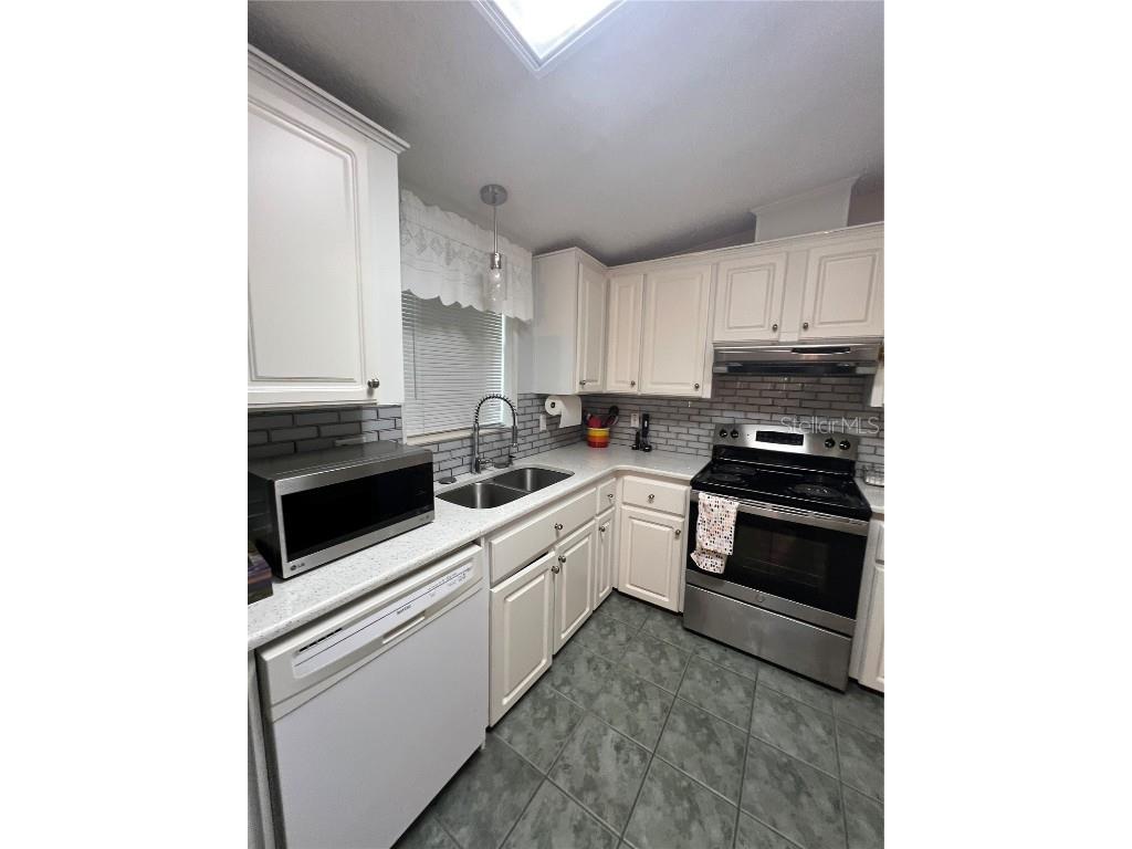 1601 Us Highway 441 SE #99 Okeechobee FL 34974 OK225557 image21