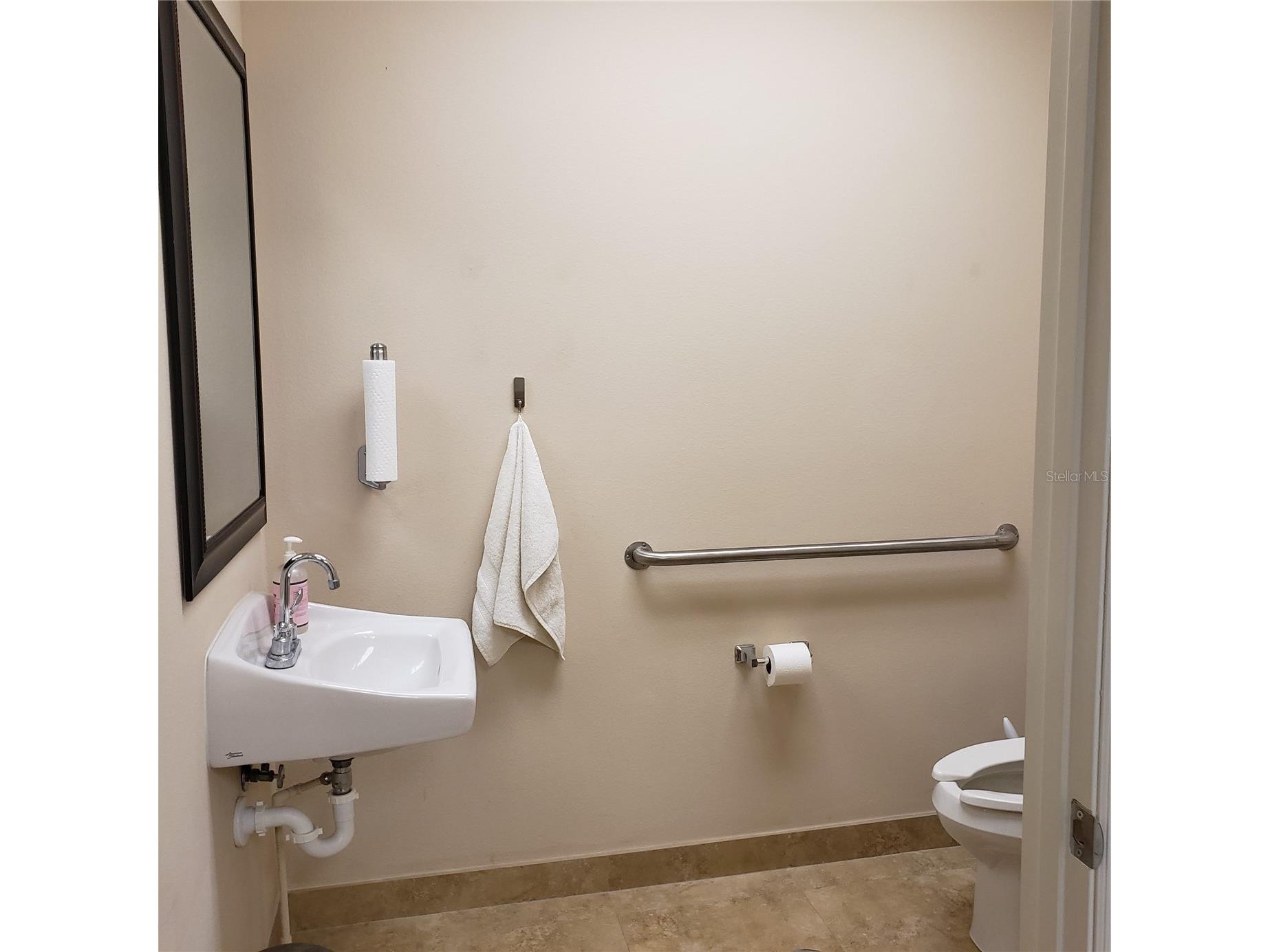16013 N Florida Avenue Lutz FL 33549 TB8477523 image13