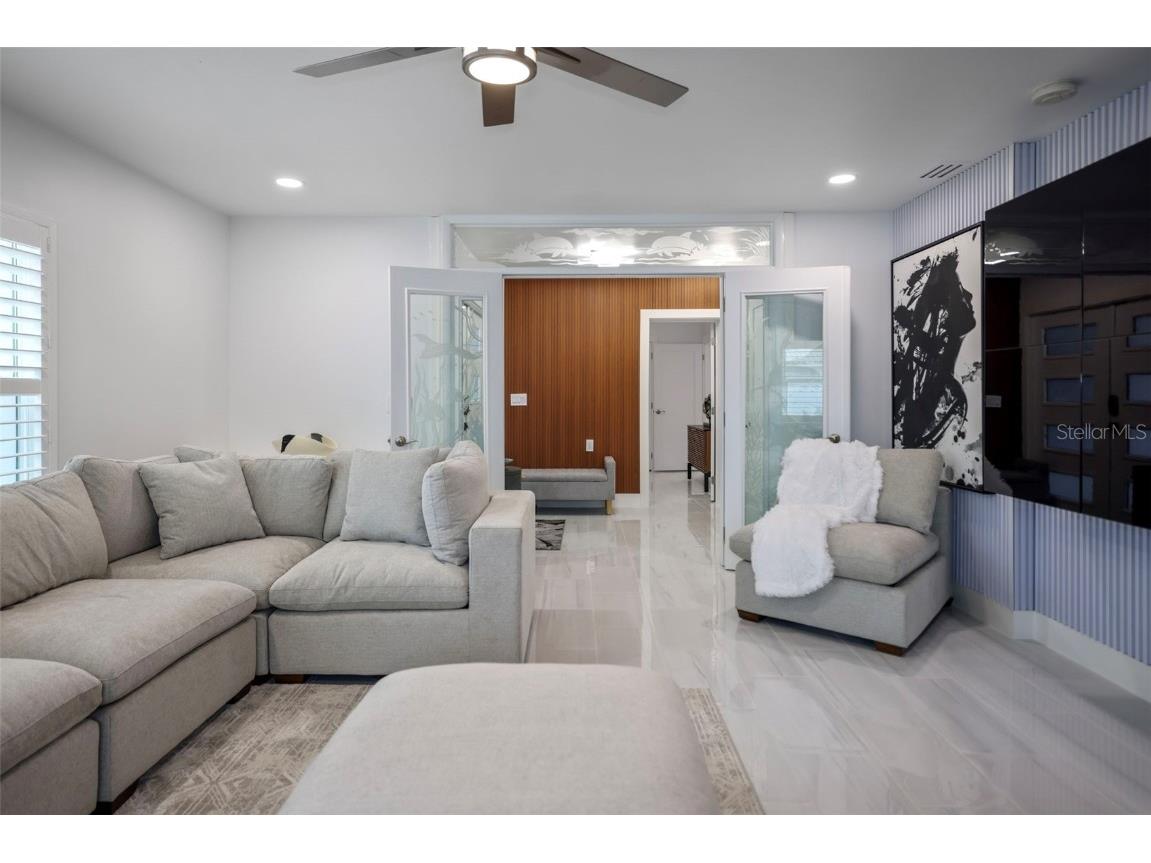 16015 Redington Drive Redington Beach FL 33708 TB8342582 image10