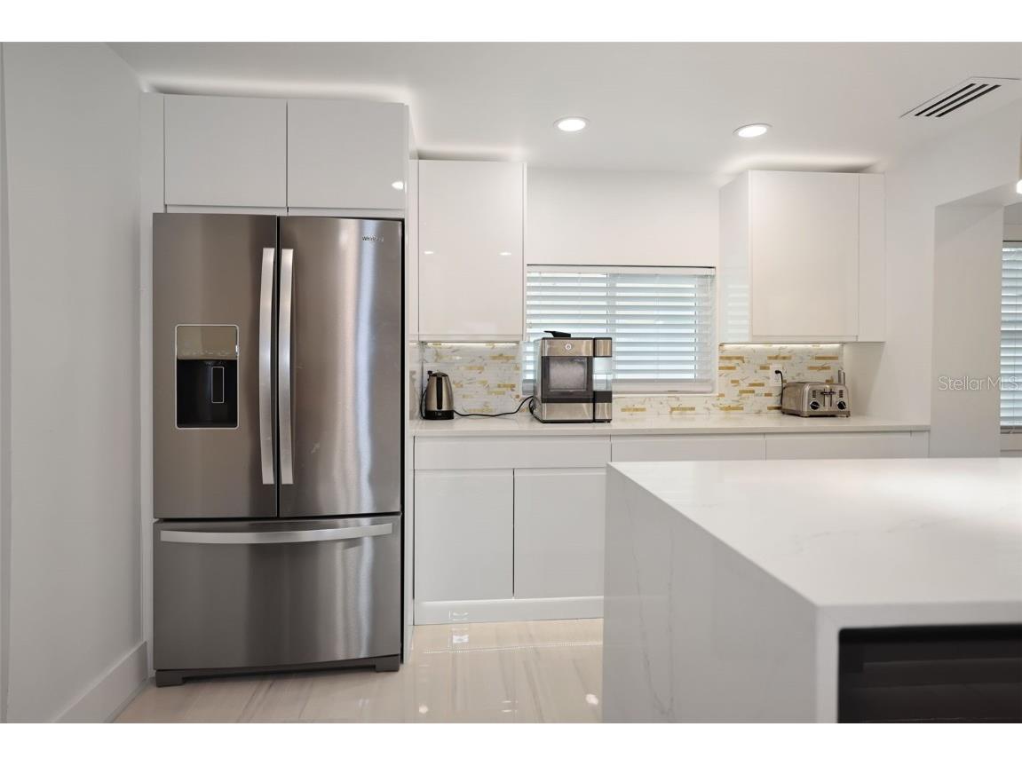 16015 Redington Drive Redington Beach FL 33708 TB8342582 image17