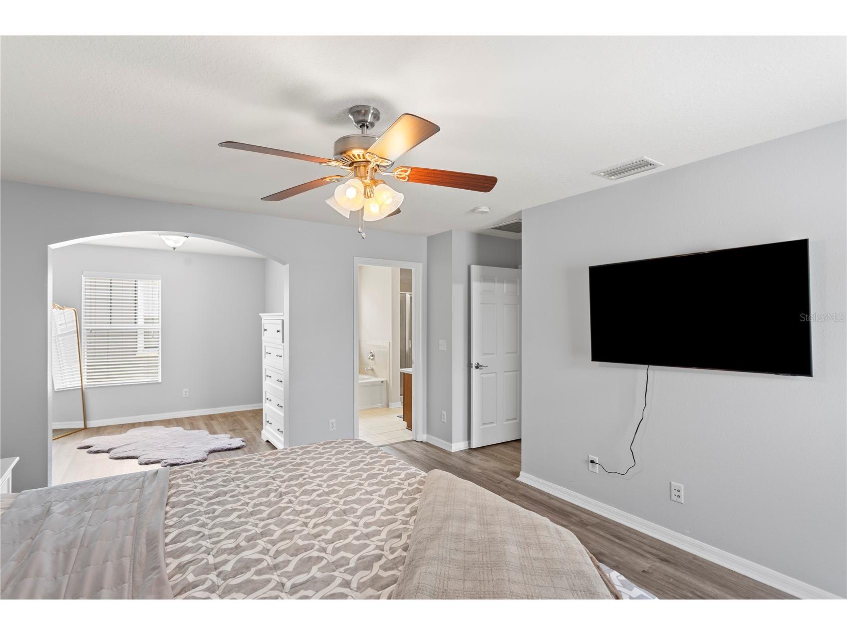 16018 Loneoak View Drive Lithia FL 33547 TB8503030 image28