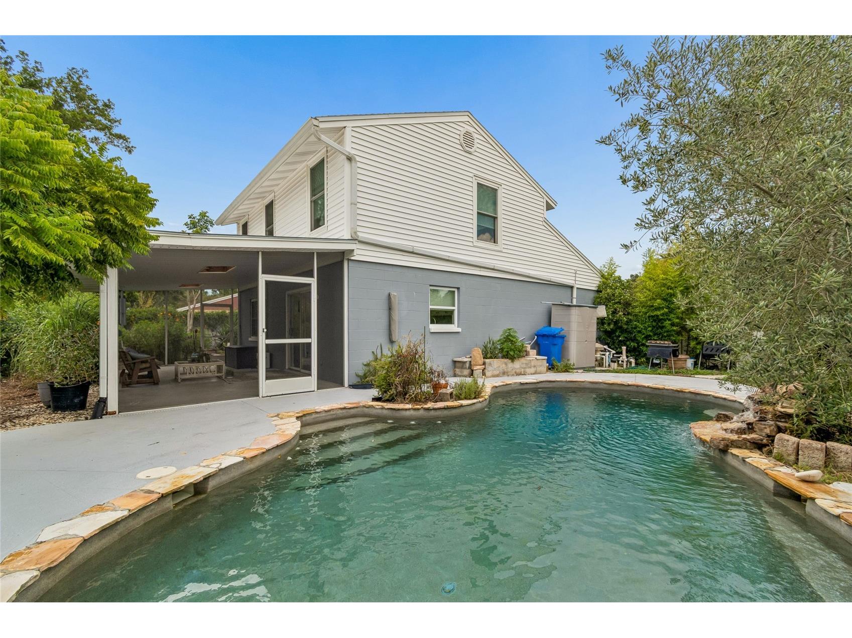 16018 Saddlestring Drive Tampa FL 33618 TB8519348 image13