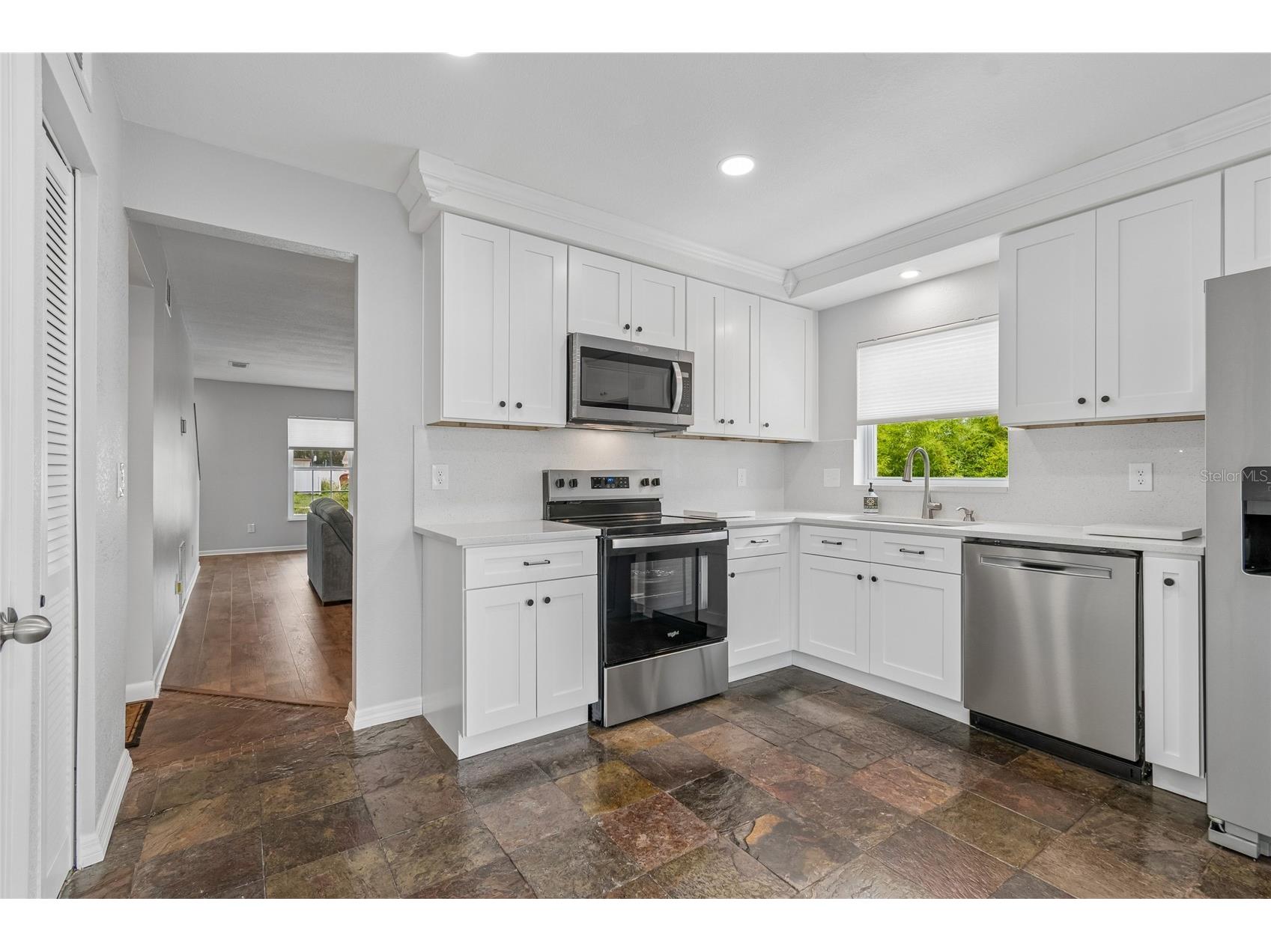 16018 Saddlestring Drive Tampa FL 33618 TB8519348 image19