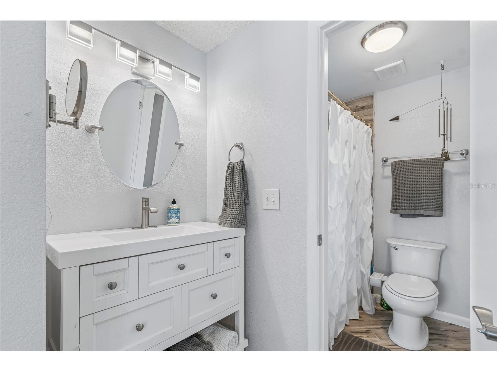16018 Saddlestring Drive Tampa FL 33618 TB8519348 image28