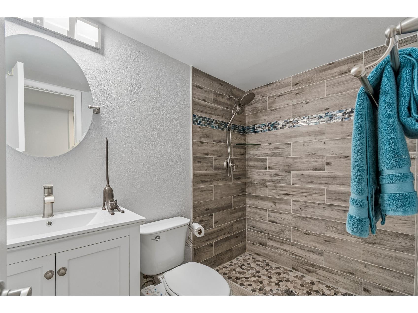 16018 Saddlestring Drive Tampa FL 33618 TB8519348 image33