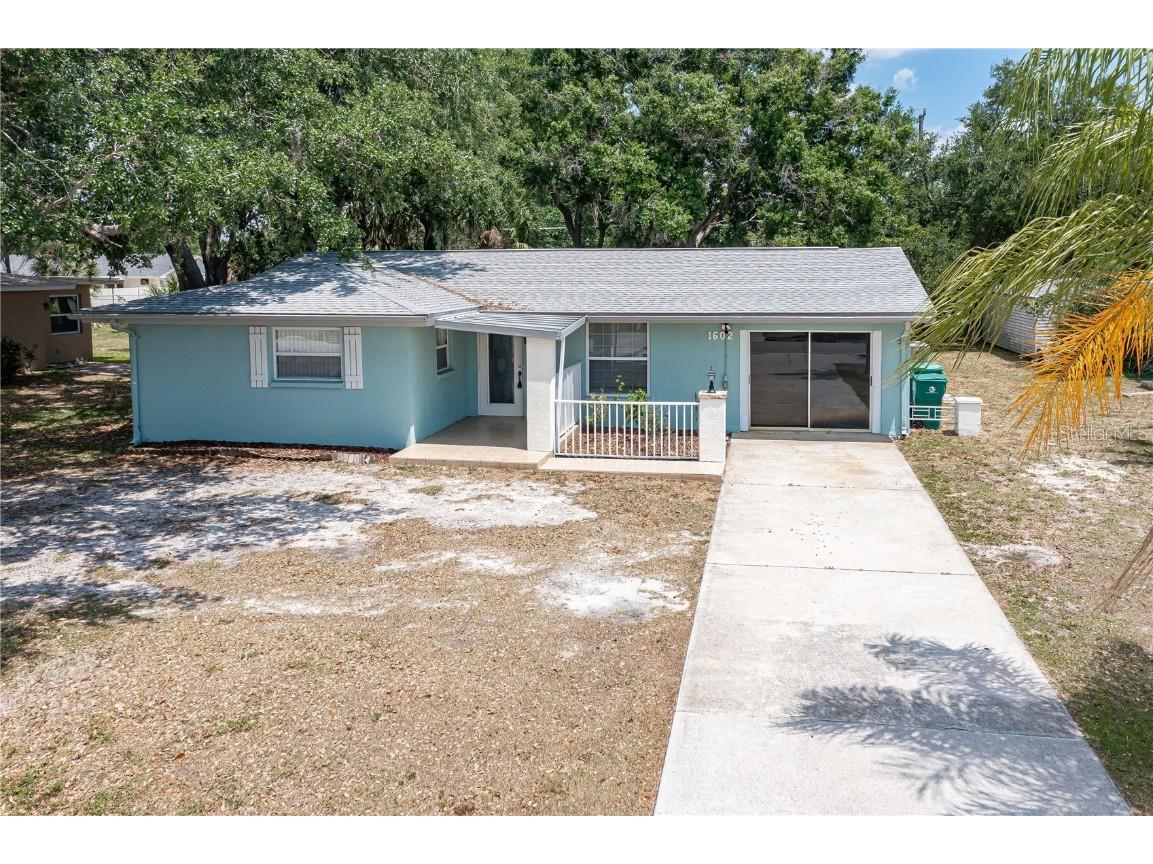 1602 Beacon Drive Port Charlotte FL 33952 C7491526 image1