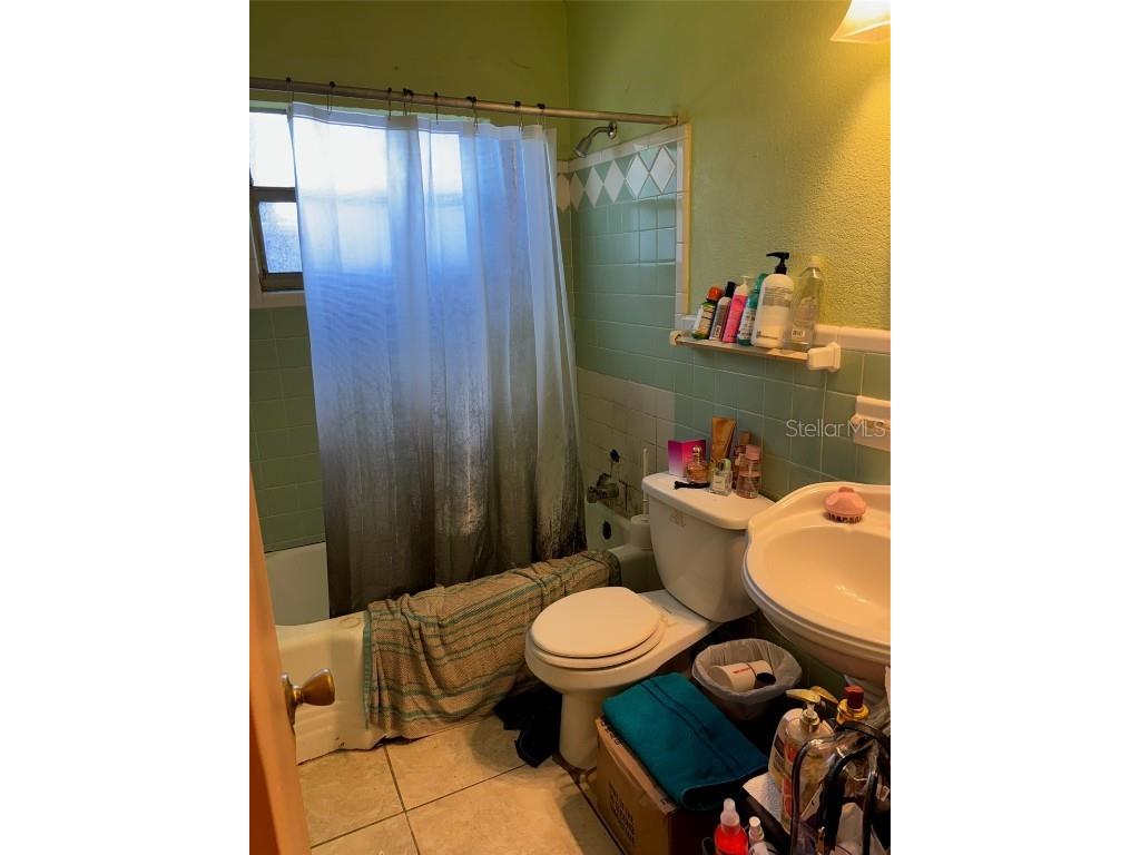 1602 Bren Lee Court Orlando FL 32805 O6365579 image4