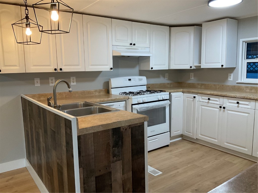 1602 Chobee Street Okeechobee FL 34974 - LAKE OKEECHOBEE OK225714 image9