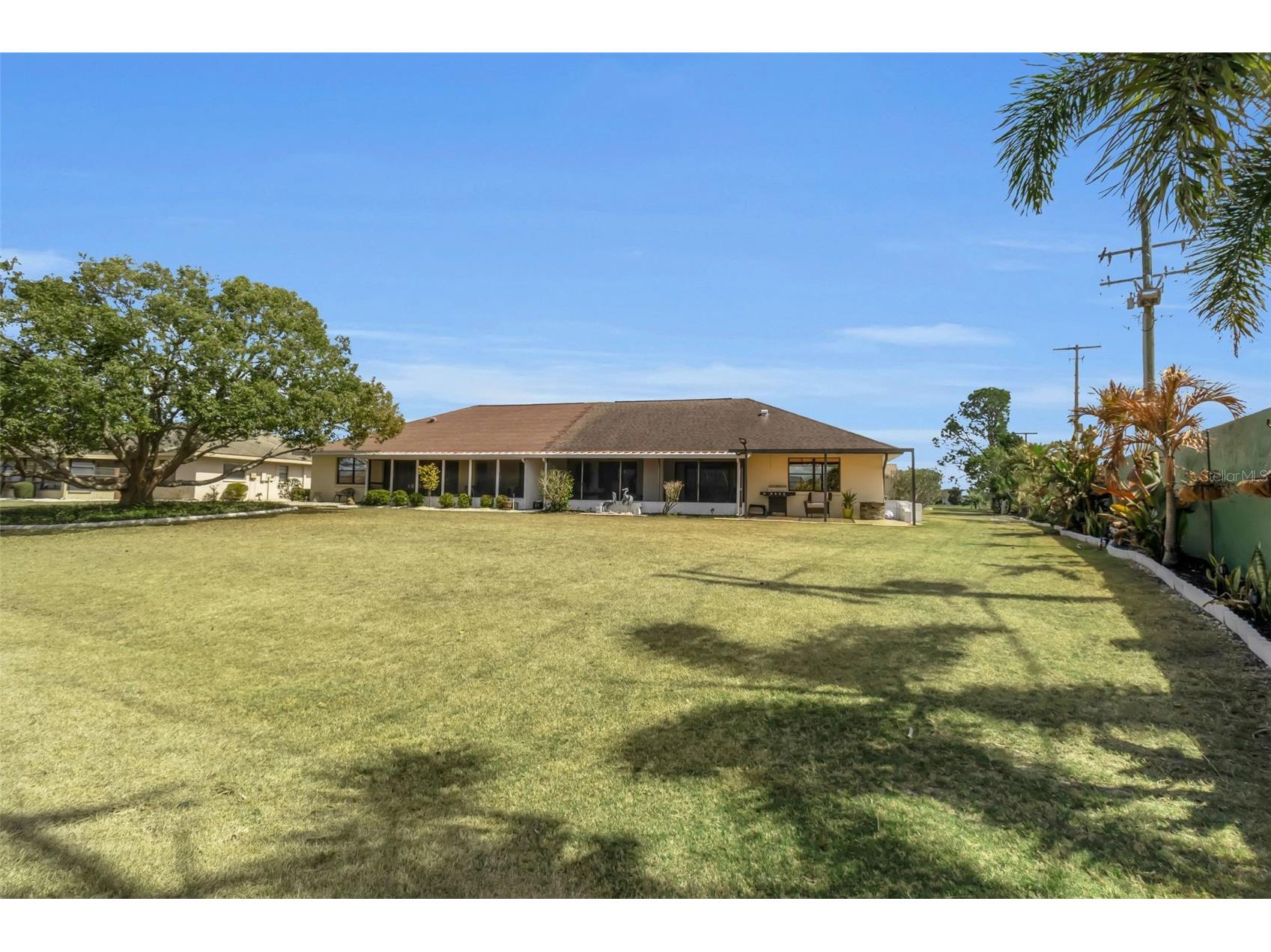 1602 Dower Way Sun City Center FL 33573 A4685331 image5