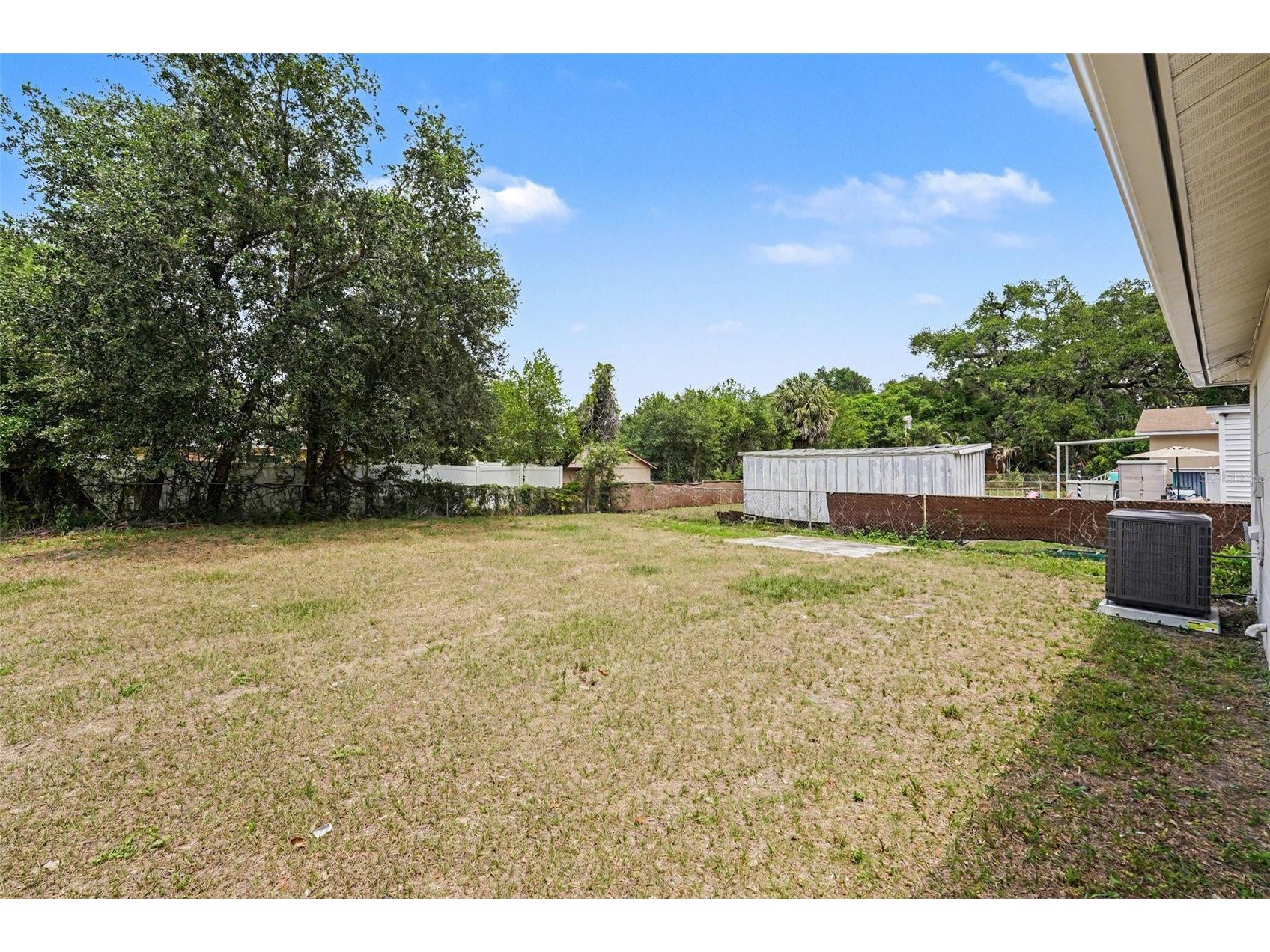 1602 E North Bay Street Tampa FL 33610 TB8508283 image23
