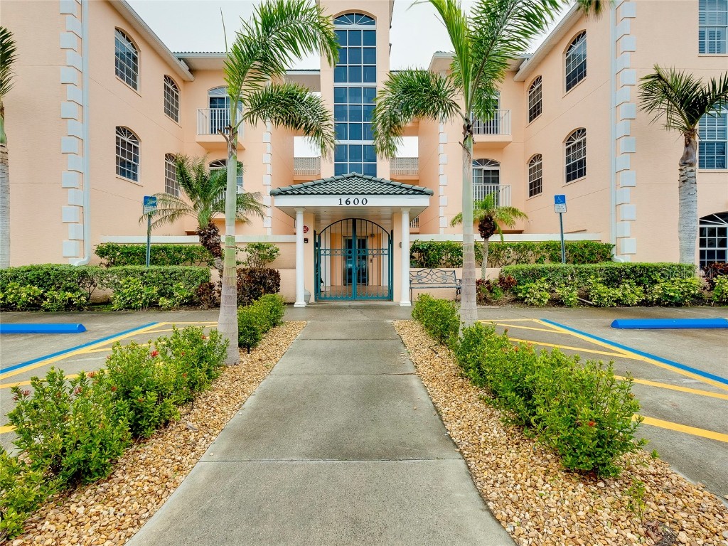 1602 Gondola Park Drive #1602 Venice FL 34292 N6136922 image1