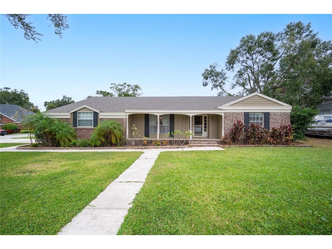 1602 Lakewood Drive N Lakeland FL 33813 P4928148 image1