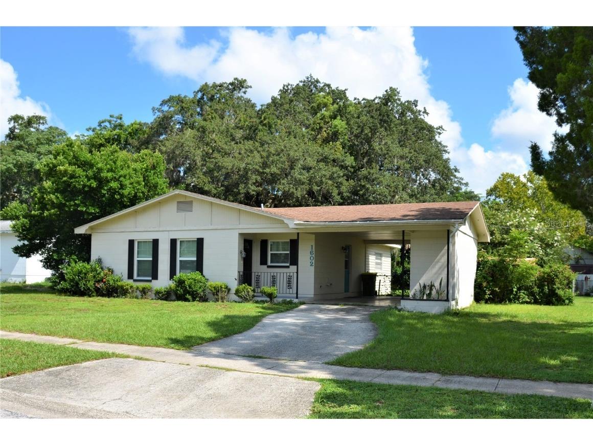 1602 Lancaster Avenue Leesburg FL 34748 O6131832 image1