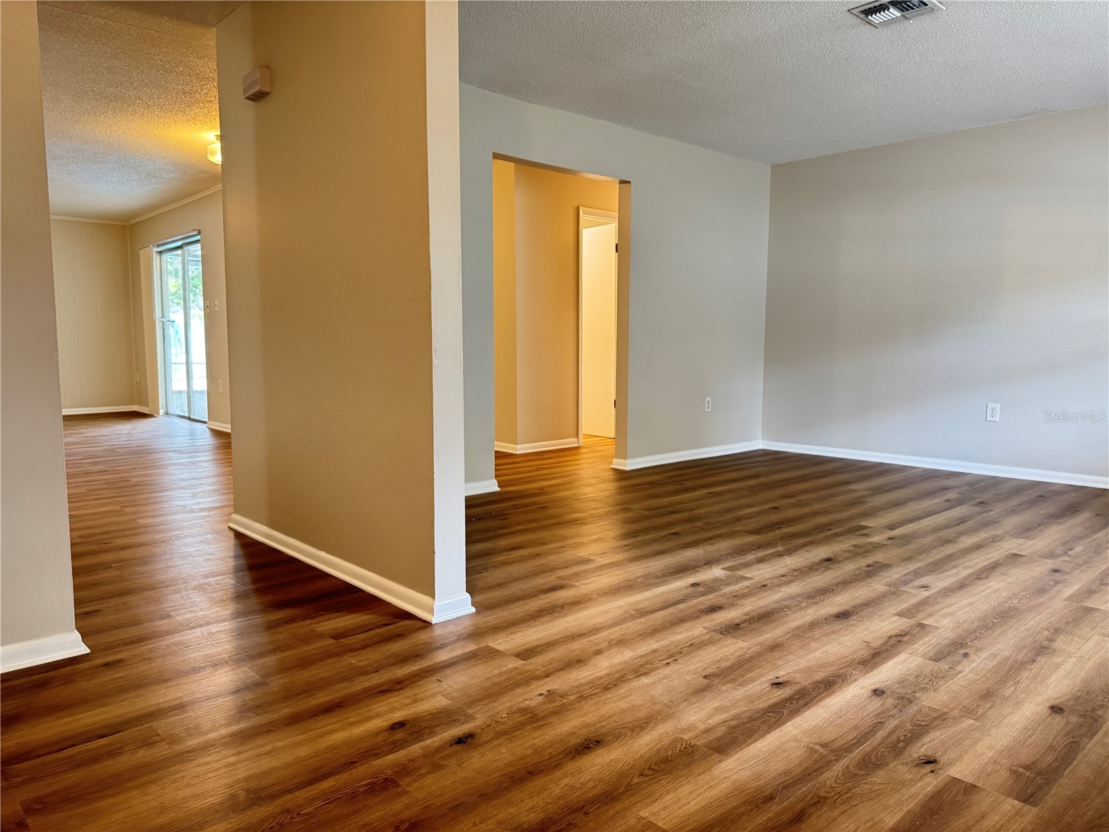 1602 Leslie Drive Lakeland FL 33801 L4962170 image3