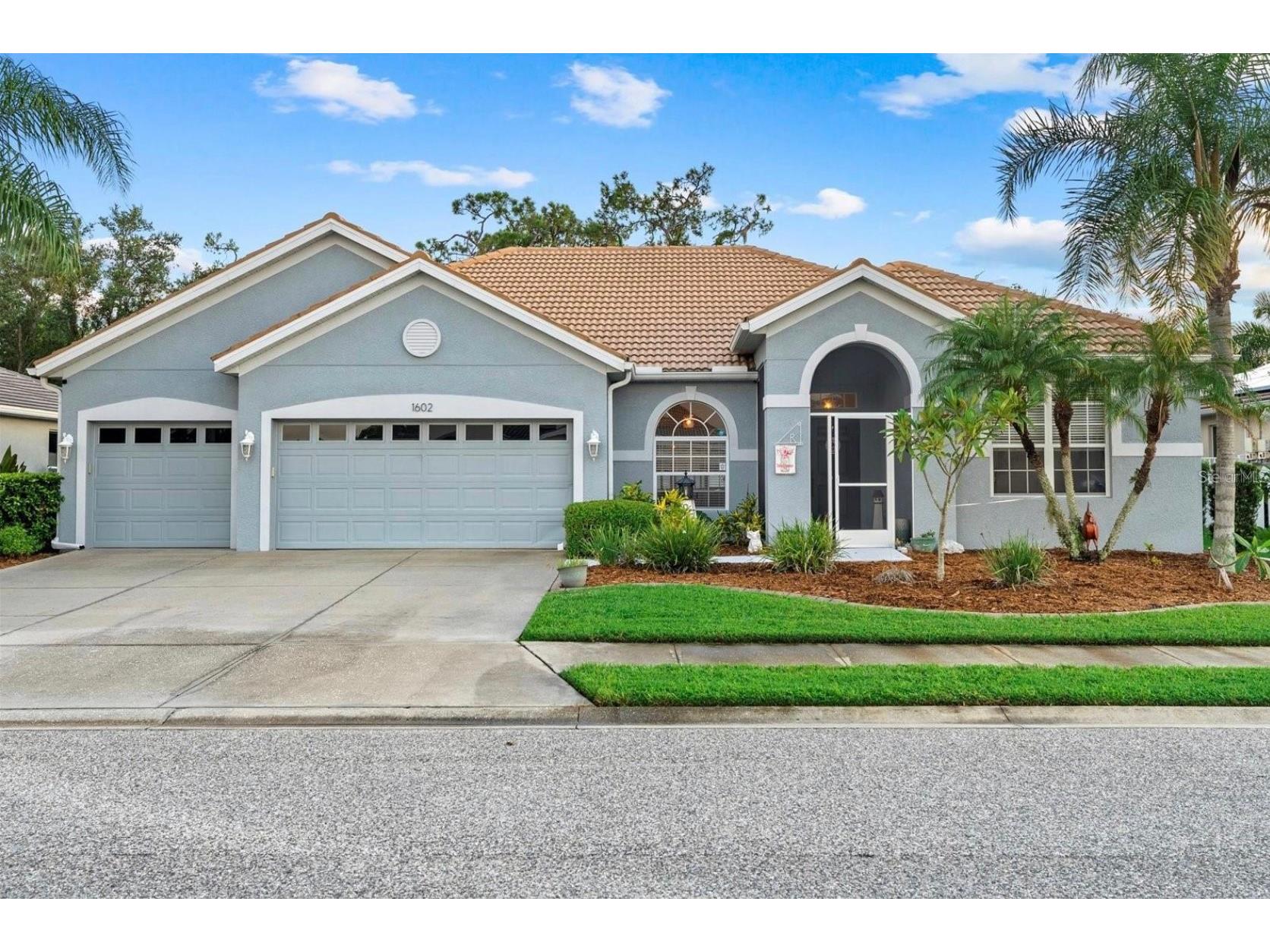 1602 Pinyon Pine Drive Sarasota FL 34240 A4684969 image1