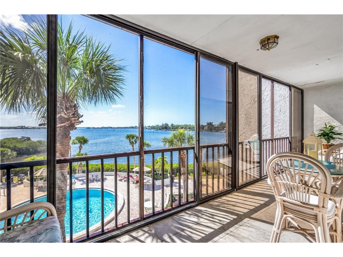 1602 Stickney Point Road #305 Sarasota FL 34231 A4675285 image4