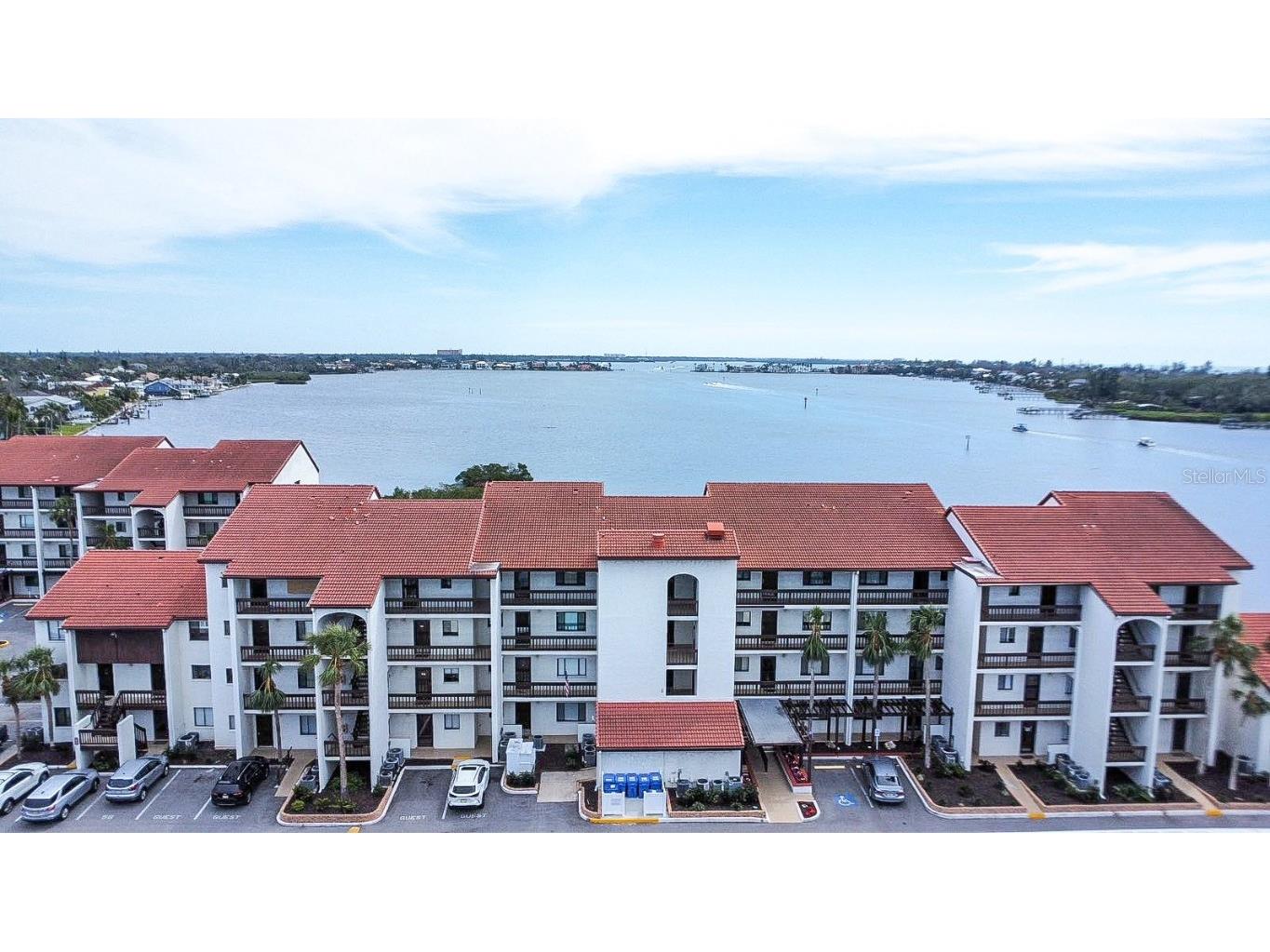1602 Stickney Point Road #404 Sarasota FL 34231 - LITTLE SARASOTA BAY A4643334 image3