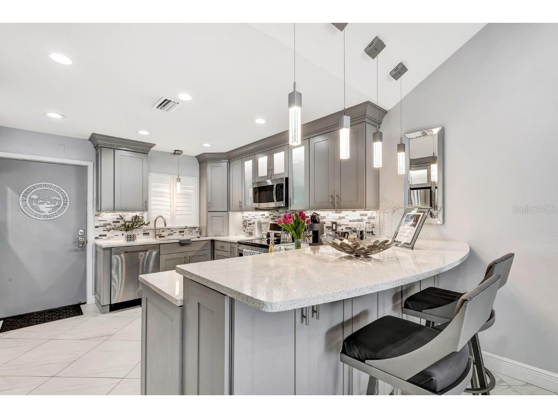 1602 Stickney Point Road #404 Sarasota FL 34231 - LITTLE SARASOTA BAY A4643334 image9