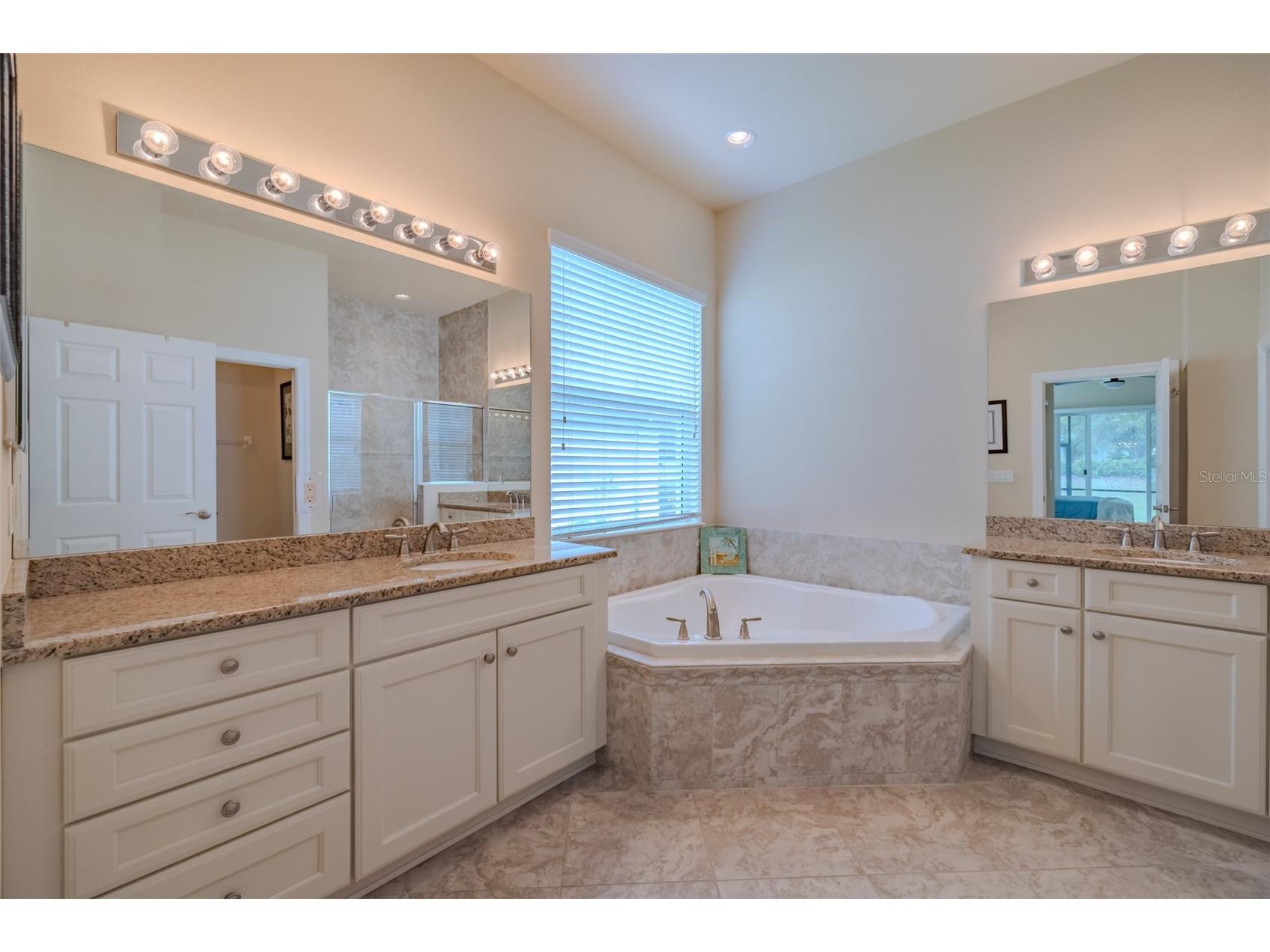 16020 Golden Lakes Drive Wimauma FL 33598 TB8494080 image34