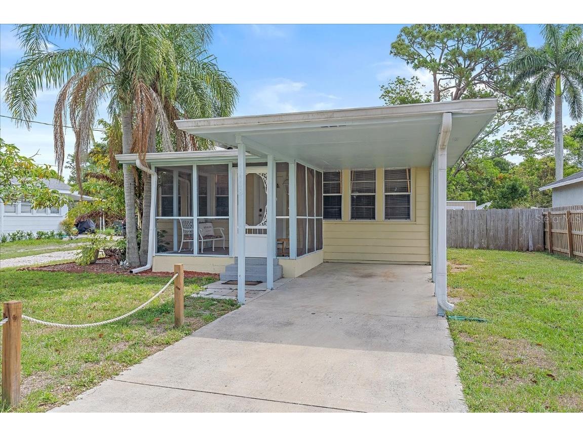 1603 17th Street W Bradenton FL 34205 A4570133 image1