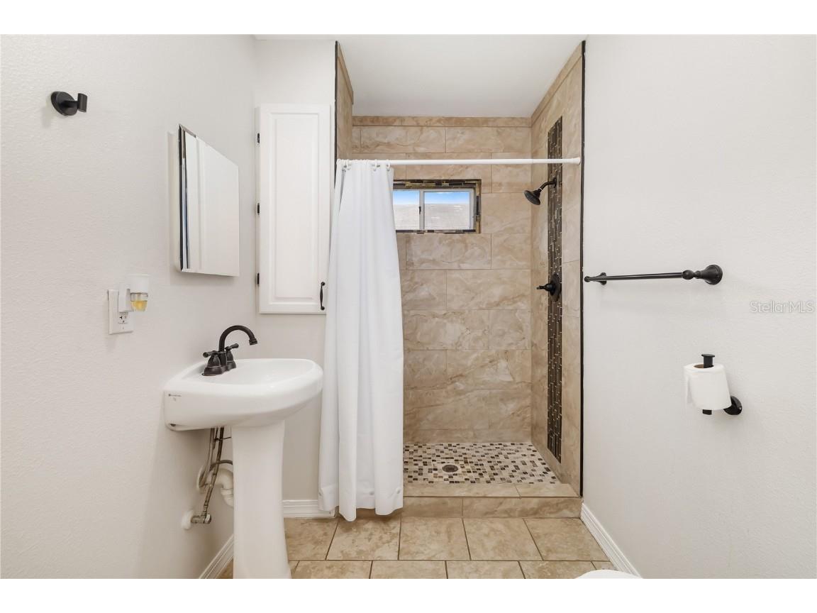 1603 17th Street W Bradenton FL 34205 A4658616 image16