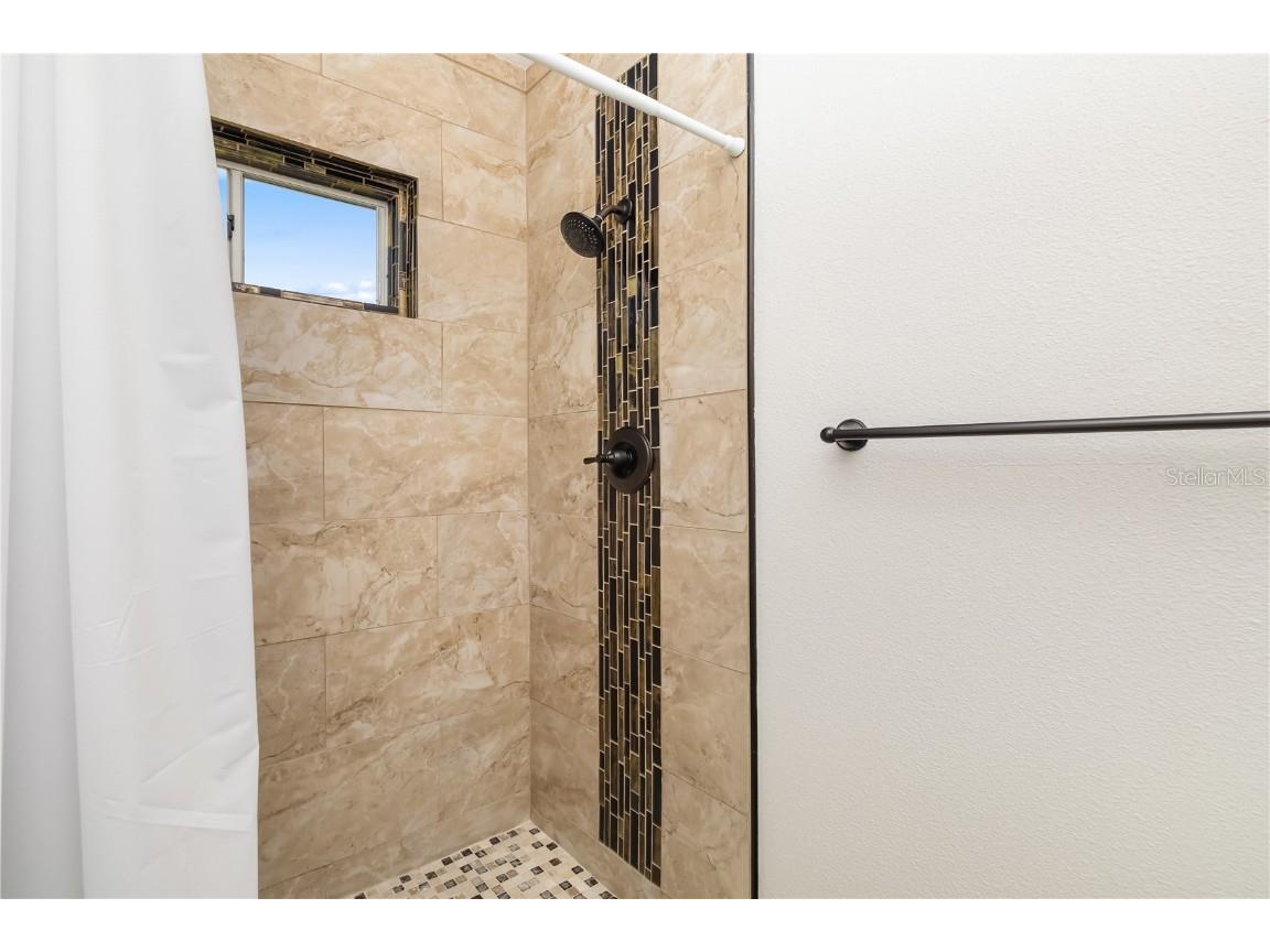 1603 17th Street W Bradenton FL 34205 A4658616 image17