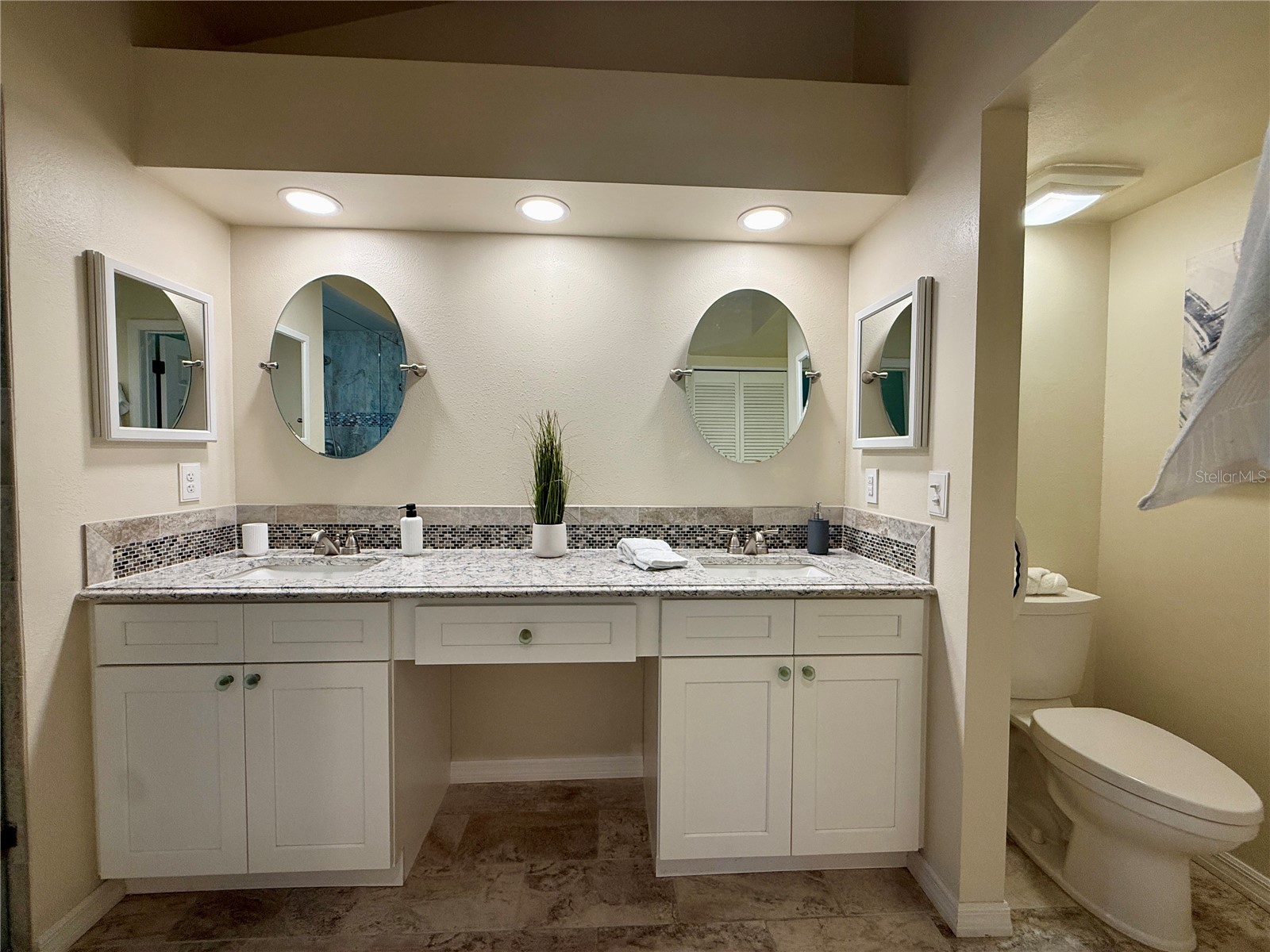 1603 E Del Webb Boulevard Sun City Center FL 33573 TB8502948 image14